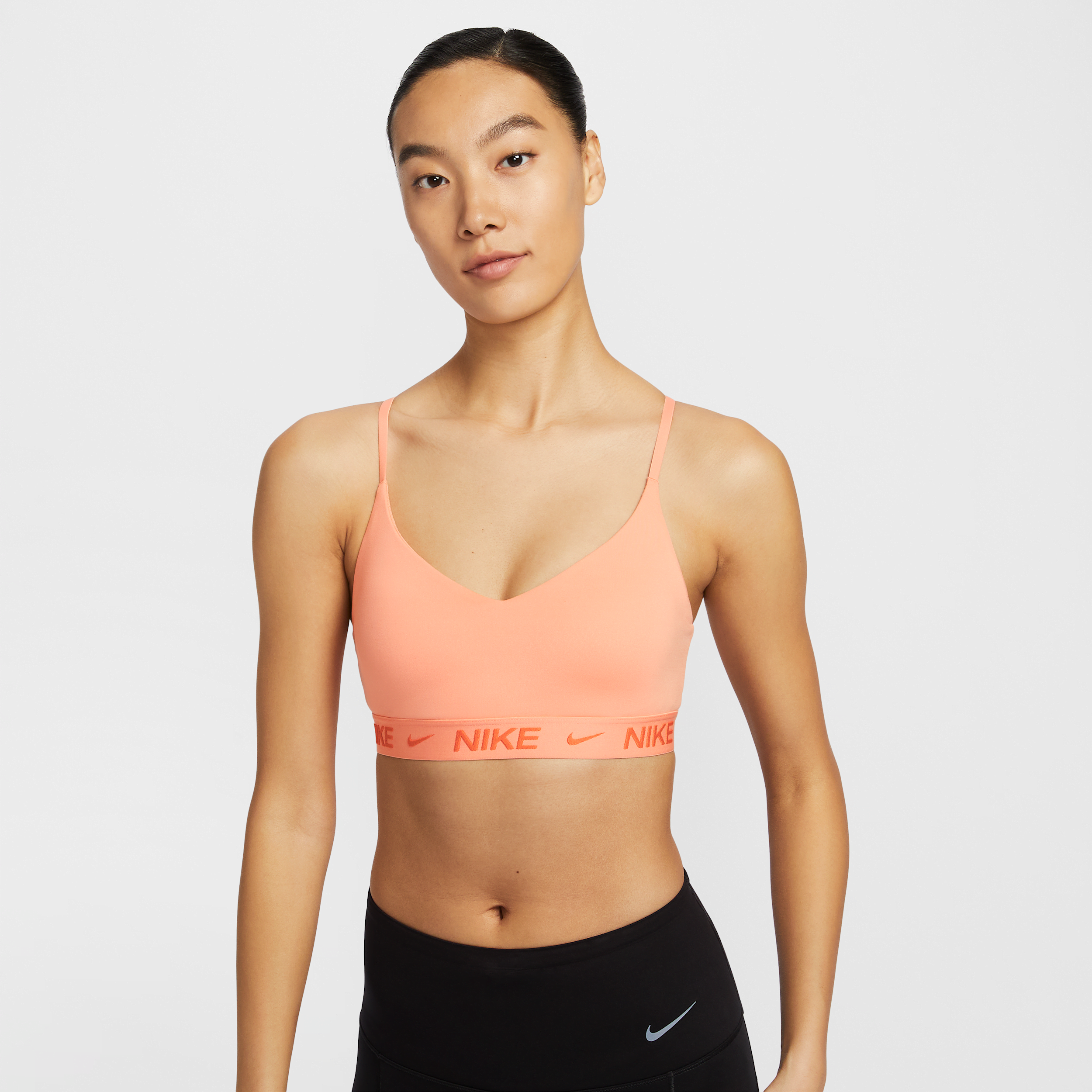 【ナイキ(NIKE)公式ストア】ナイキ インディ ライトサポート ウィメンズ パッディド アジャスタブル スポーツブラ FD1063-844 オレンジ 【ナイキ(NIKE)公式ストア】ナイキ インディ ライトサポート ウィメンズ パッディド アジャスタブル スポーツブラ FD1063-844 オレンジ