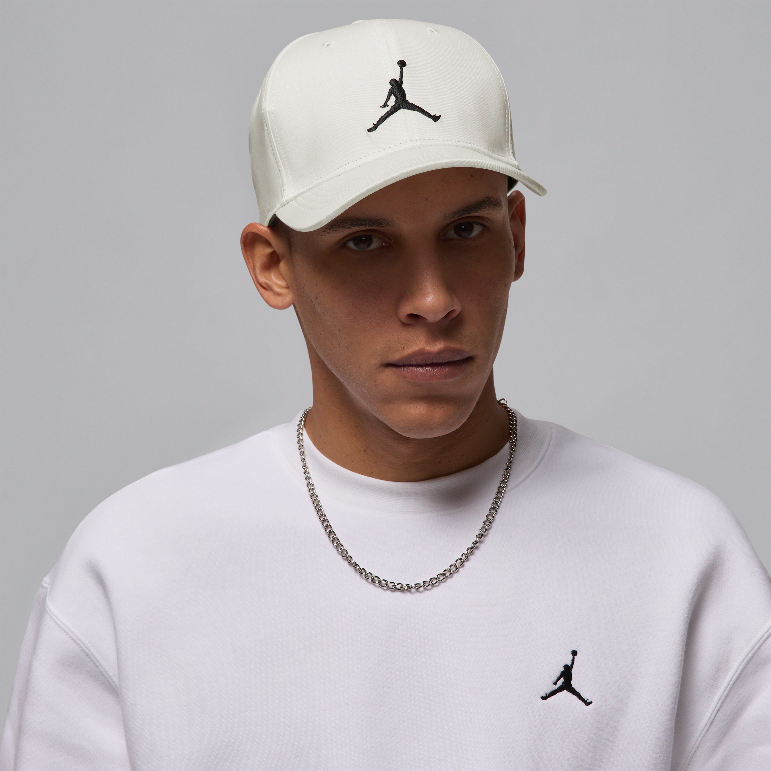 【ナイキ(NIKE)公式ストア】ジョーダン ライズ ストラクチャード カーブド ビル キャップ HJ0627-133 ホワイト 【ナイキ(NIKE)公式ストア】ジョーダン ライズ ストラクチャード カーブド ビル キャップ HJ0627-133 ホワイト