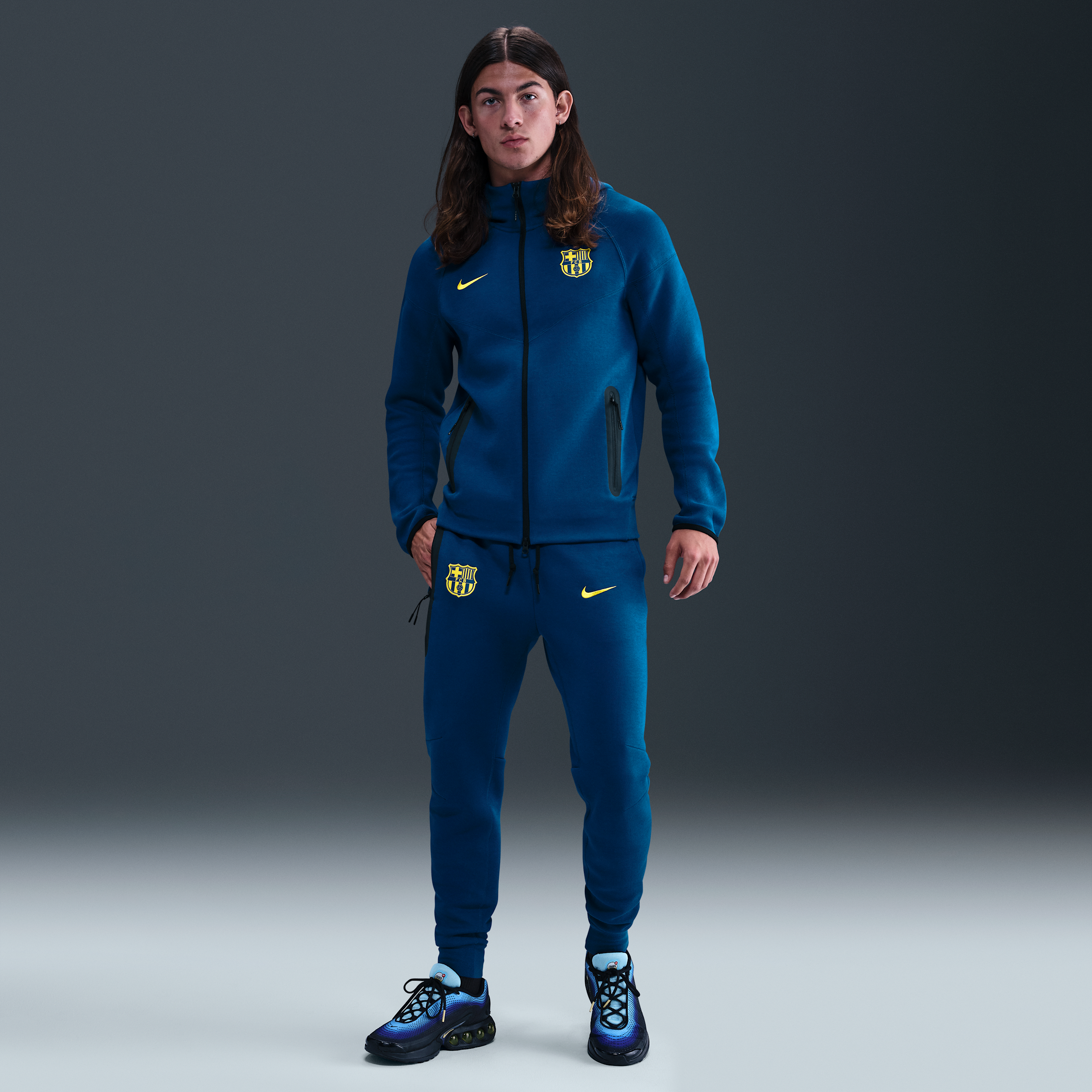 FC Barcelona Tech Fourth Men's Nike Football Fleece Joggers - Blue