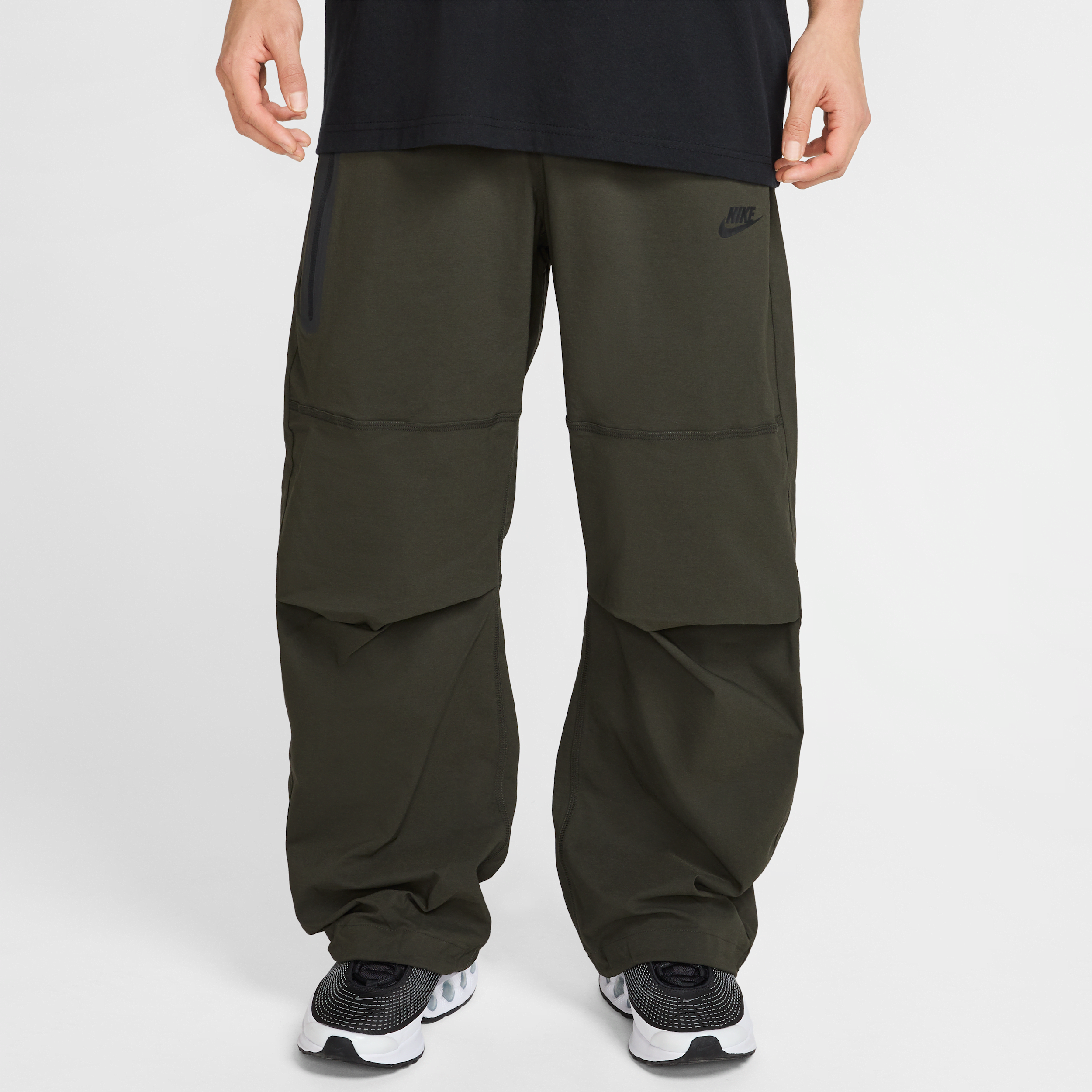 【ナイキ(NIKE)公式ストア】ナイキ テック メンズ ウーブン オープンヘム パンツ HM7159-356 グリーン 【ナイキ(NIKE)公式ストア】ナイキ テック メンズ ウーブン オープンヘム パンツ HM7159-356 グリーン