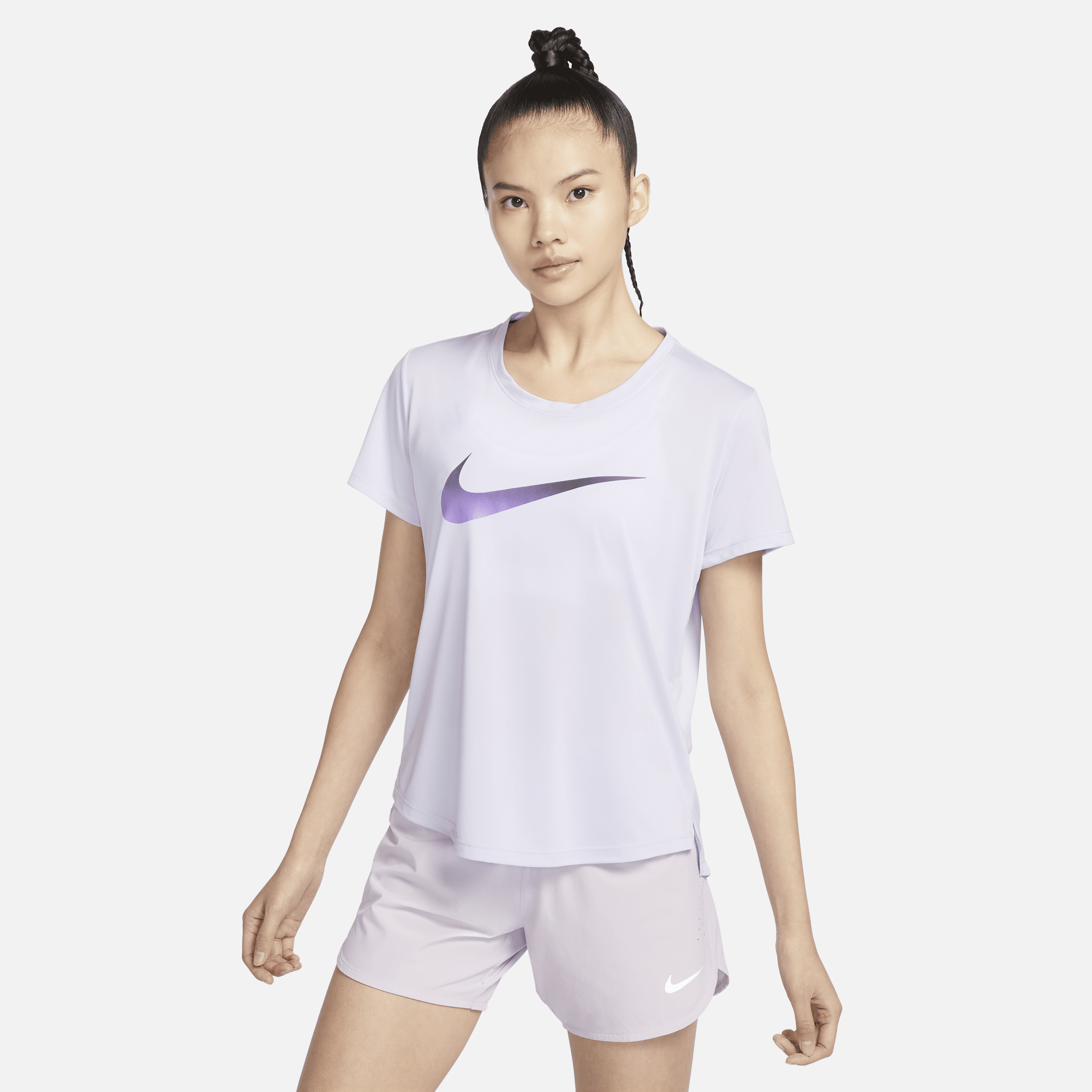 【ナイキ(NIKE)公式ストア】ナイキ Dri-FIT ワン ウィメンズ ショートスリーブ ランニングトップ DX1026-536 パープル 【ナイキ(NIKE)公式ストア】ナイキ Dri-FIT ワン ウィメンズ ショートスリーブ ランニングトップ DX1026-536 パープル