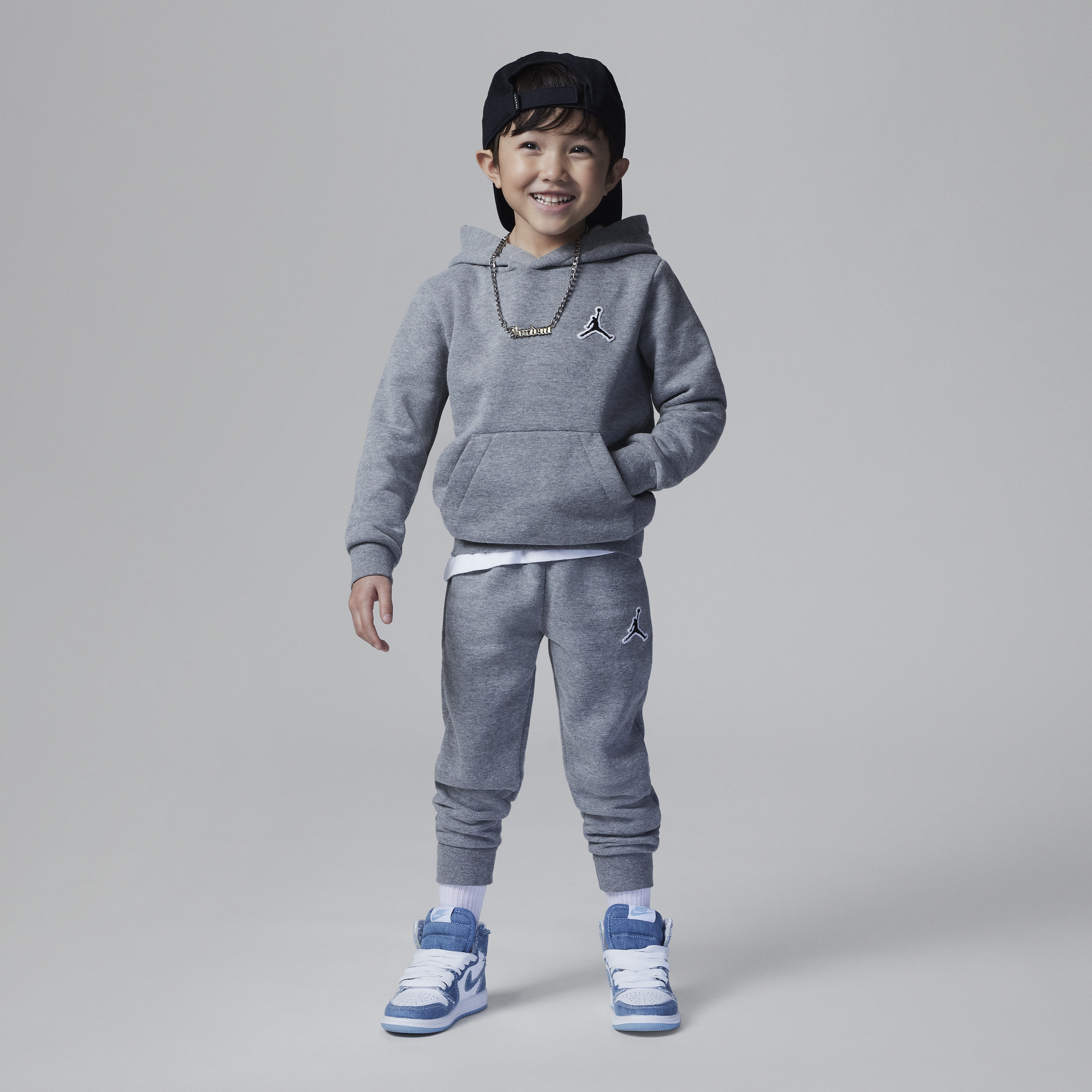 Jordan-sæt med hættetrøje og bukser til småbørn - grå