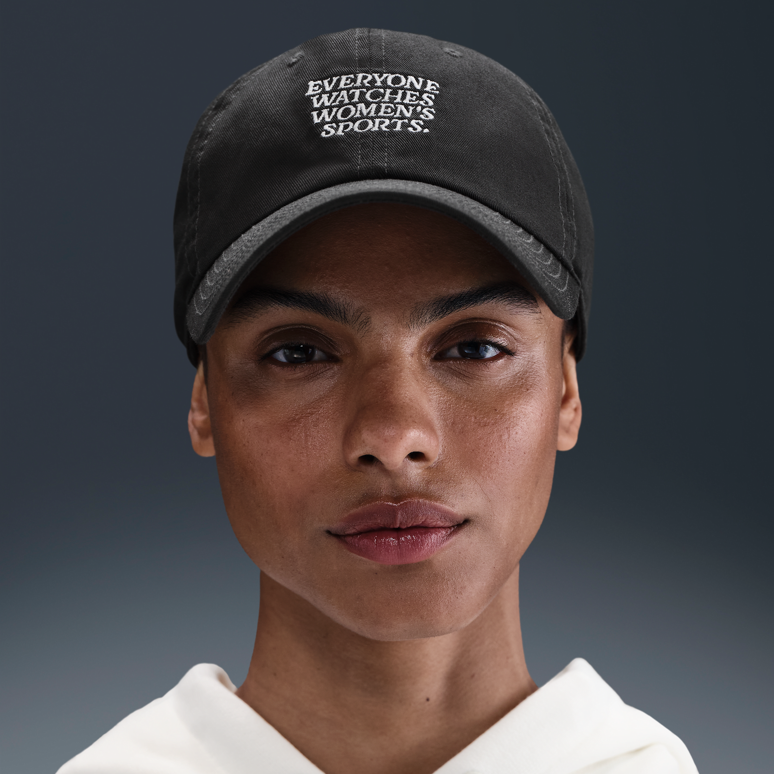 【ナイキ(NIKE)公式ストア】Everyone Watches Women's Sports™ ナイキ TOGETHXR キャップ IF9620-045 ブラック 【ナイキ(NIKE)公式ストア】Everyone Watches Women's Sports™ ナイキ TOGETHXR キャップ IF9620-045 ブラック