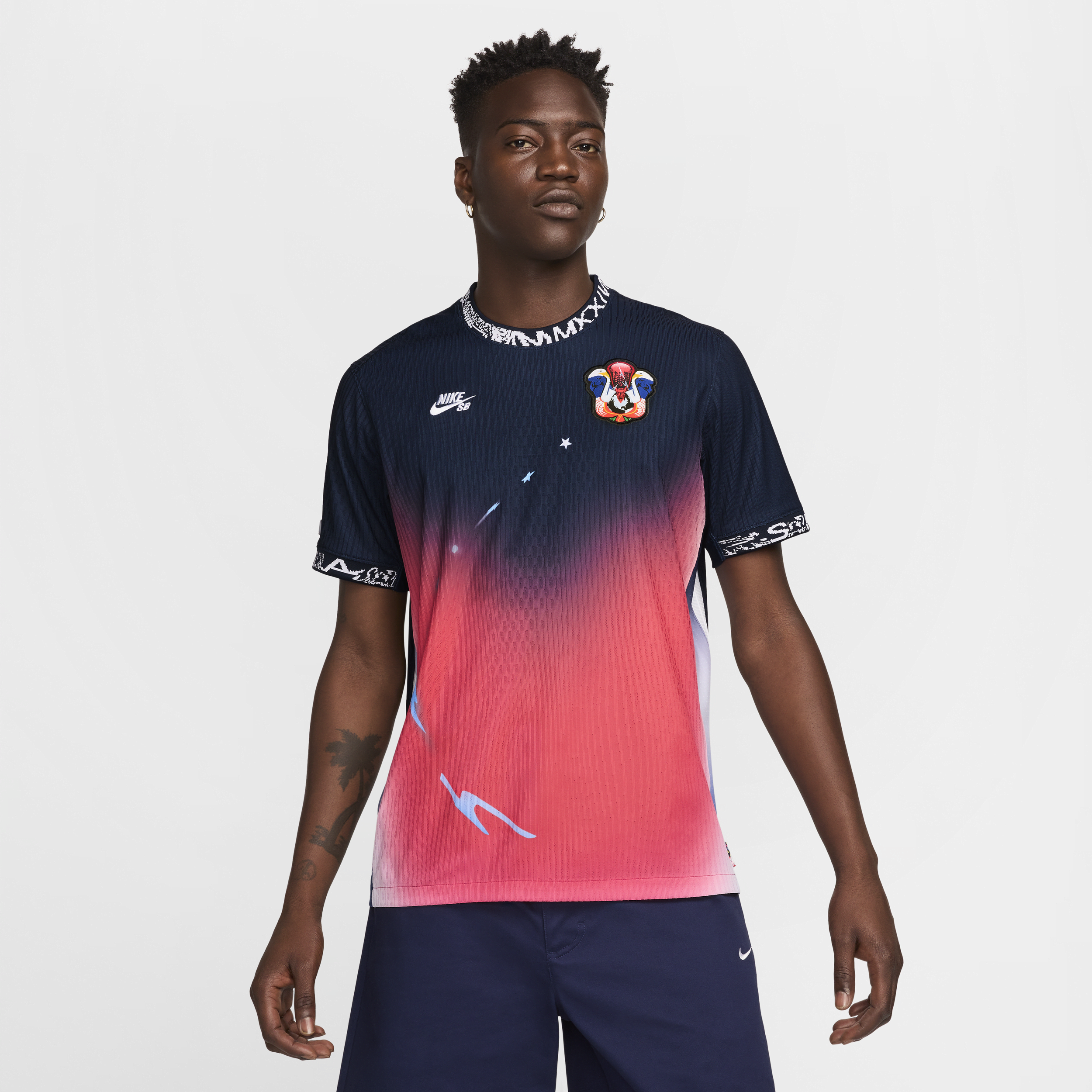 【ナイキ(NIKE)公式ストア】USA ナイキ SB メンズ Dri-FIT ADV ショートスリーブ スケートボードジャージー FZ4066-451 ブルー 【ナイキ(NIKE)公式ストア】USA ナイキ SB メンズ Dri-FIT ADV ショートスリーブ スケートボードジャージー FZ4066-451 ブルー