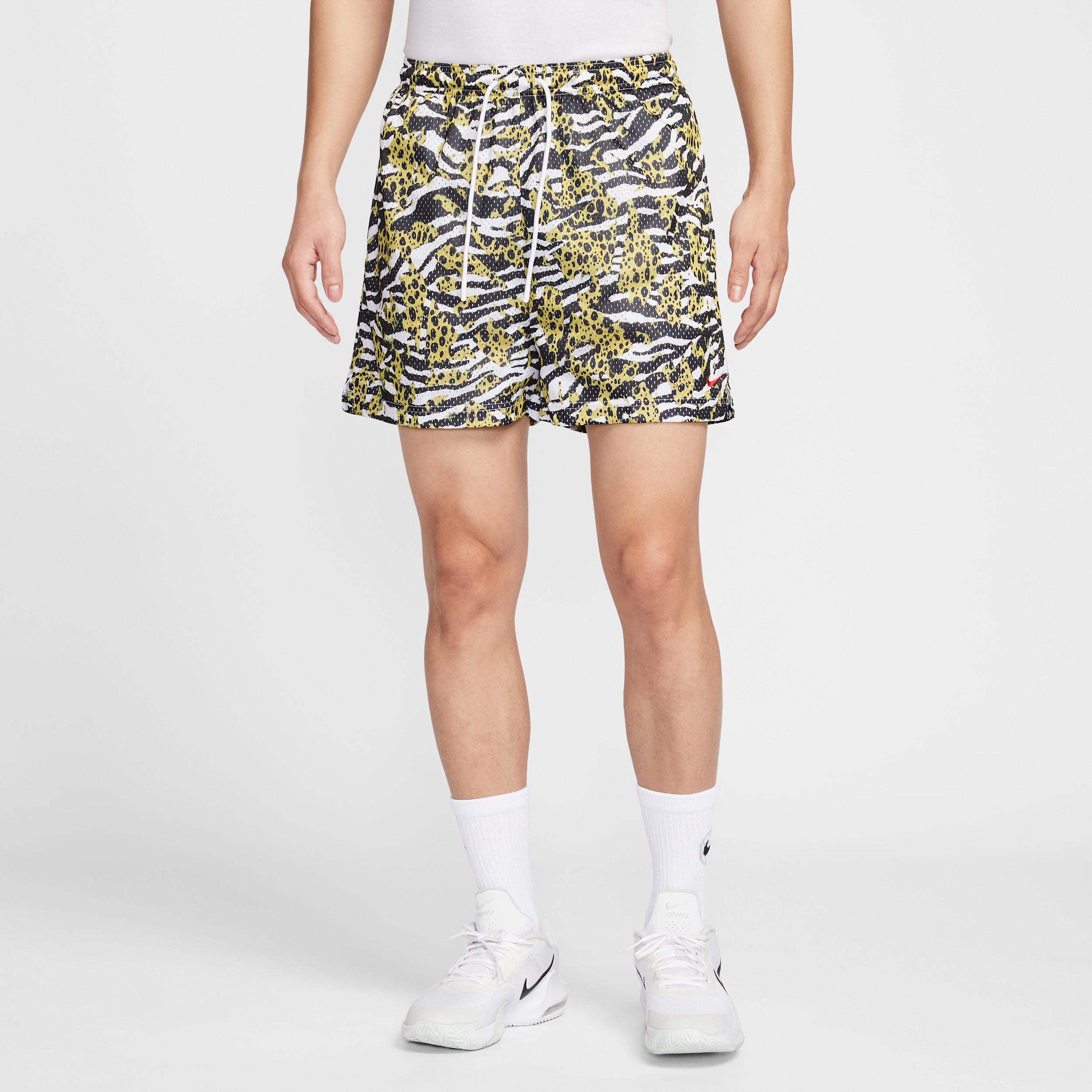 【ナイキ(NIKE)公式ストア】ナイキ プラクティス メッシュ メンズ Dri-FIT 13cm バスケットボールショートパンツ HV6934-100 ホワイト 【ナイキ(NIKE)公式ストア】ナイキ プラクティス メッシュ メンズ Dri-FIT 13cm バスケットボールショートパンツ HV6934-100 ホワイト