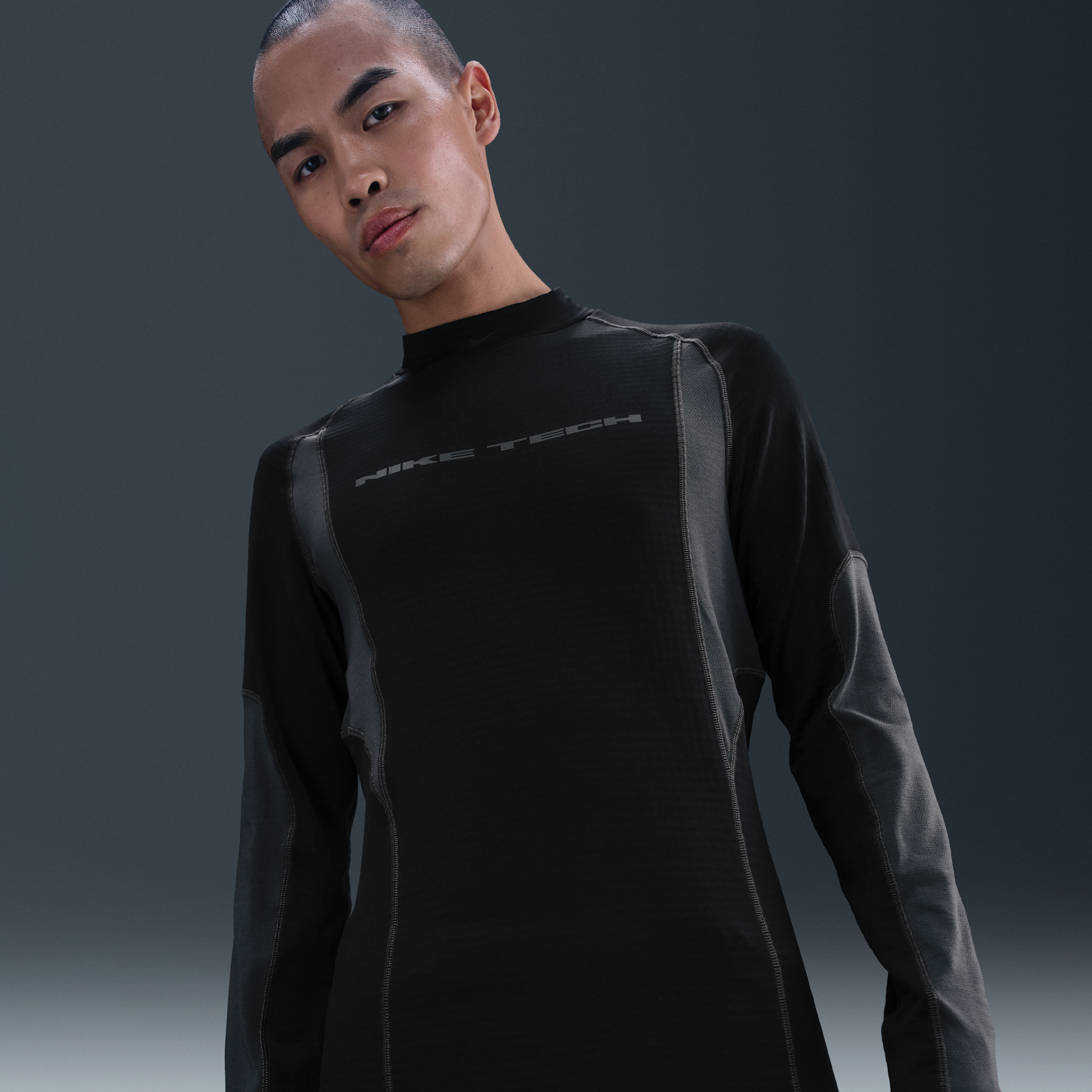 【ナイキ（NIKE）公式ストア】ナイキ テック メンズ ベース レイヤー ロングスリーブ トップ HV1406-010 ブラック