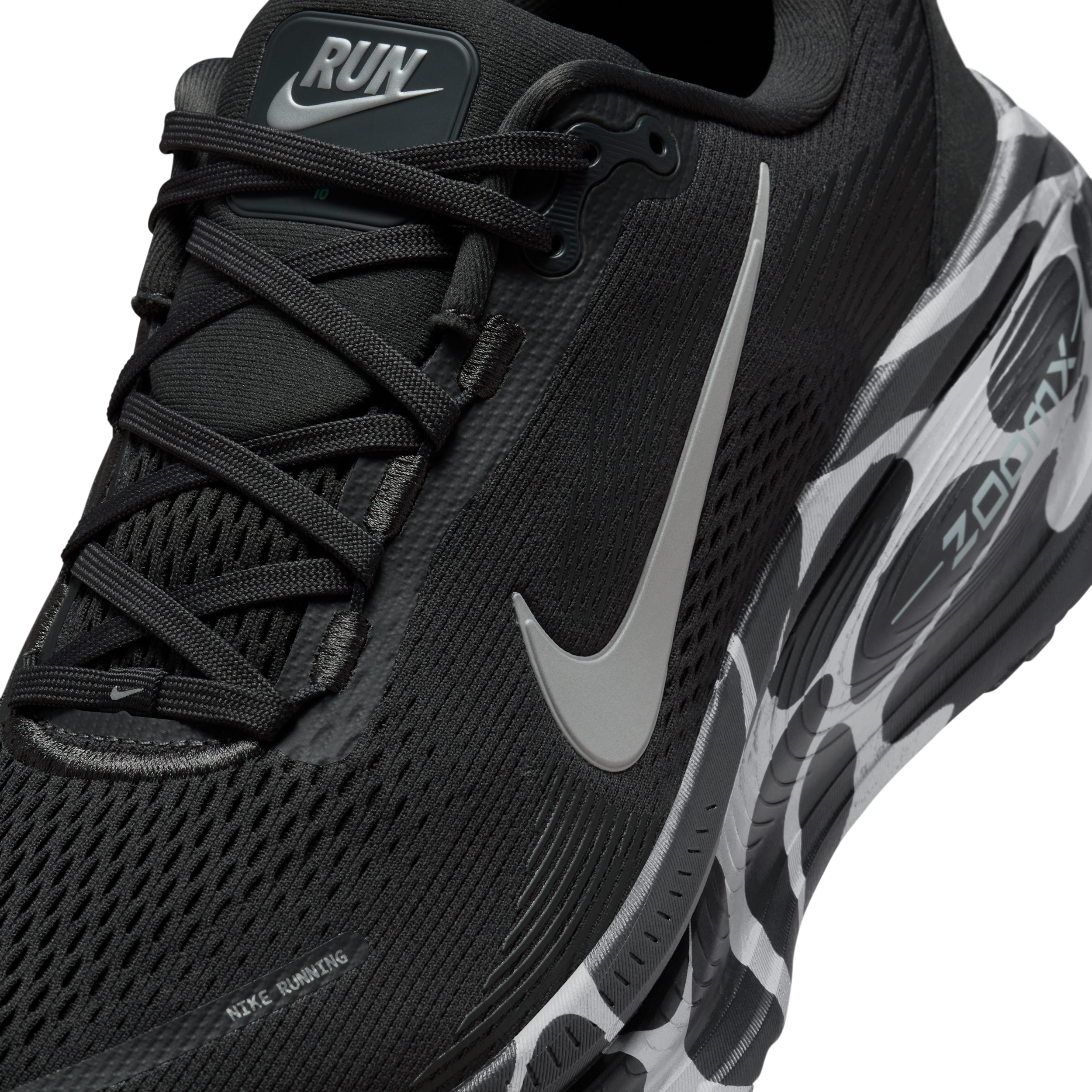 Nike Vomero 18 Men's Road Running Shoes product image