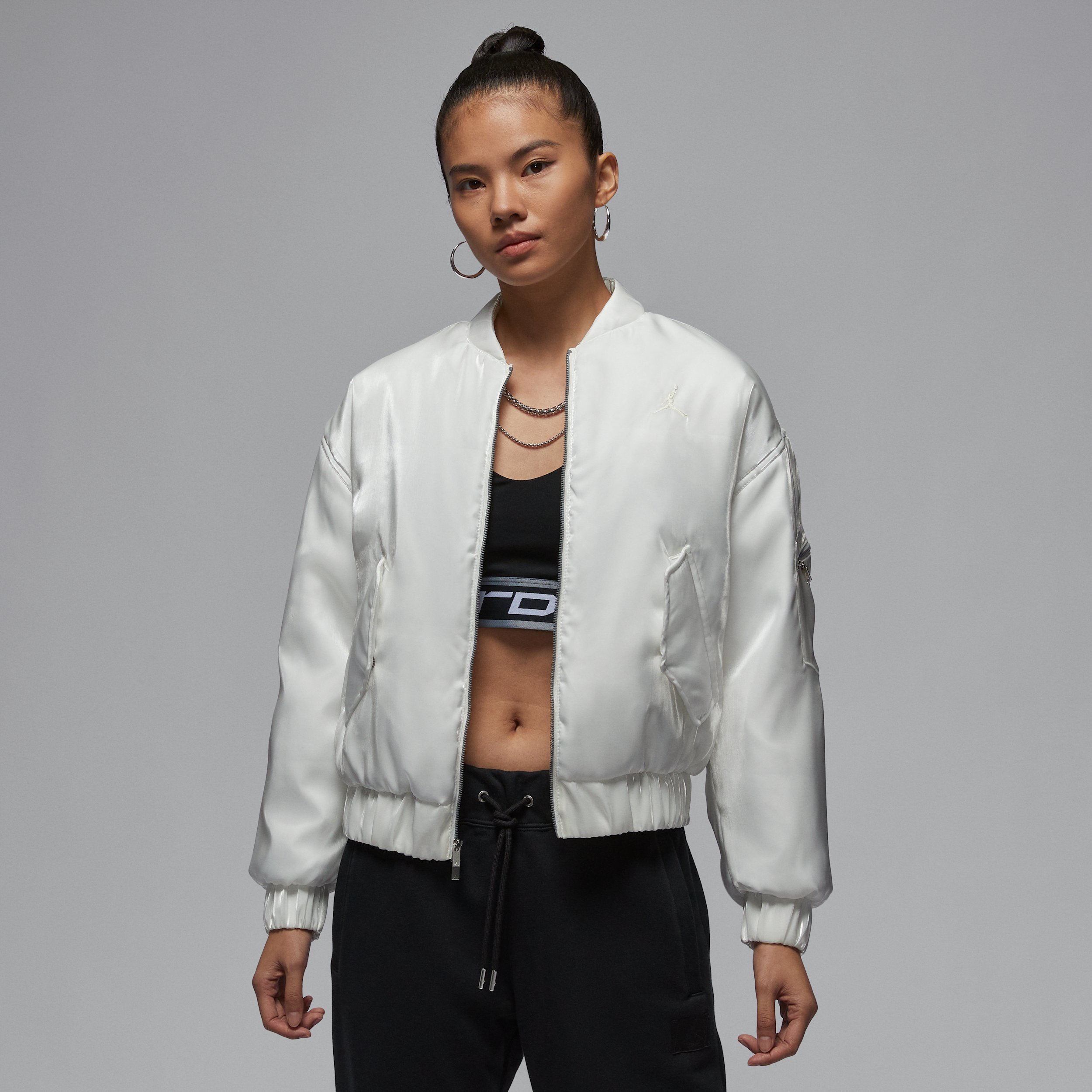 【ナイキ(NIKE)公式ストア】ジョーダン レネゲード "LNY" ウィメンズ ルーズ ジャケット HQ6064-133 ホワイト 【ナイキ(NIKE)公式ストア】ジョーダン レネゲード "LNY" ウィメンズ ルーズ ジャケット HQ6064-133 ホワイト
