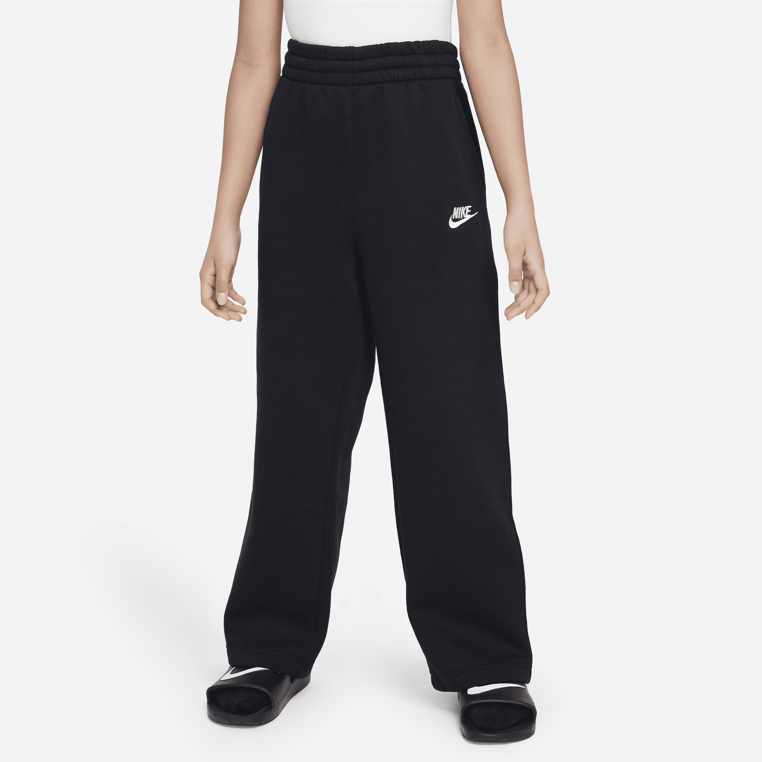 【ナイキ(NIKE)公式ストア】ナイキ スポーツウェア クラブ フリース ジュニア (ガールズ) ワイドレッグ パンツ FD2927-010 ブラック 【ナイキ(NIKE)公式ストア】ナイキ スポーツウェア クラブ フリース ジュニア (ガールズ) ワイドレッグ パンツ FD2927-010 ブラック