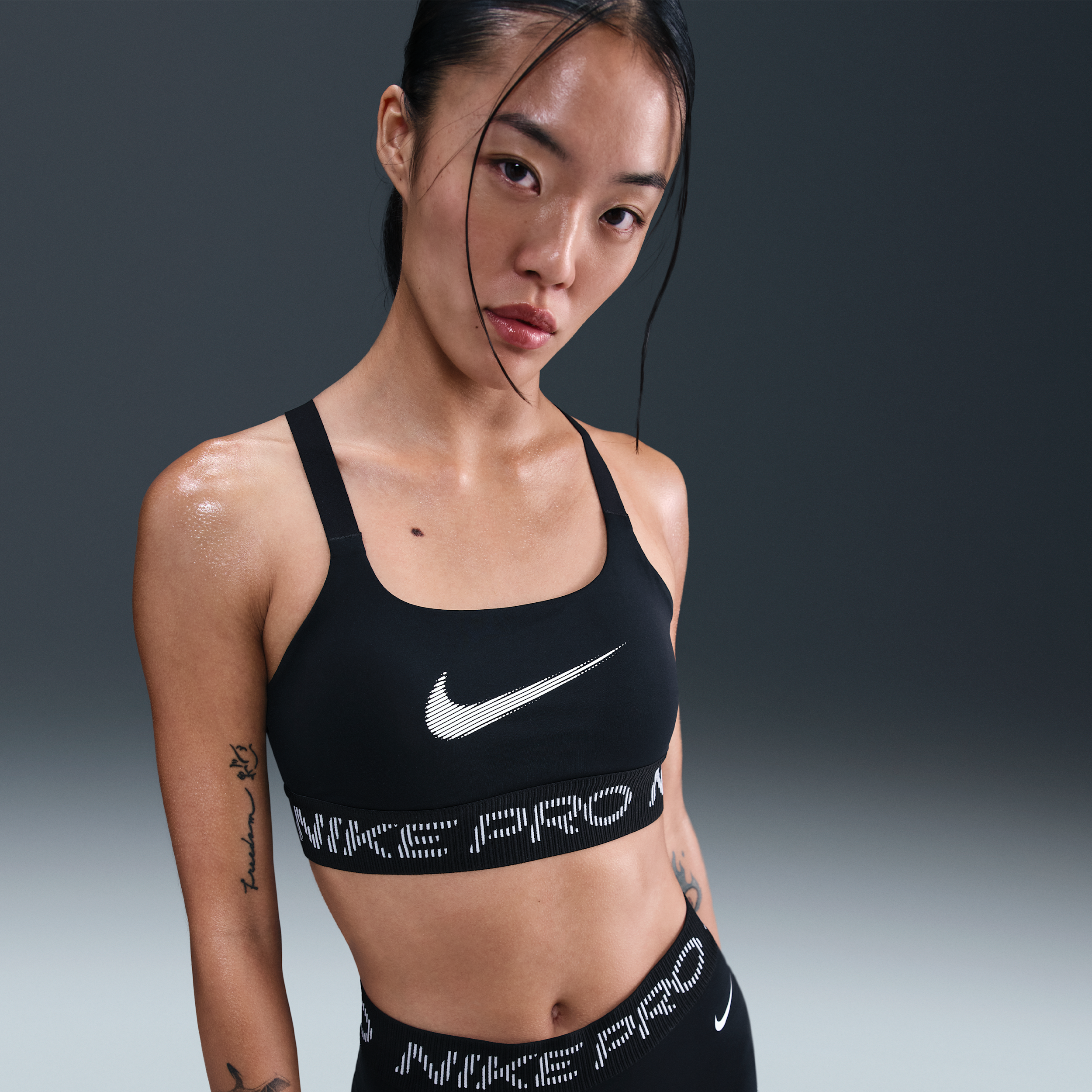 【ナイキ(NIKE)公式ストア】ナイキ プロ ウィメンズ ライトサポート スポーツブラ IF3974-010 ブラック 【ナイキ(NIKE)公式ストア】ナイキ プロ ウィメンズ ライトサポート スポーツブラ IF3974-010 ブラック