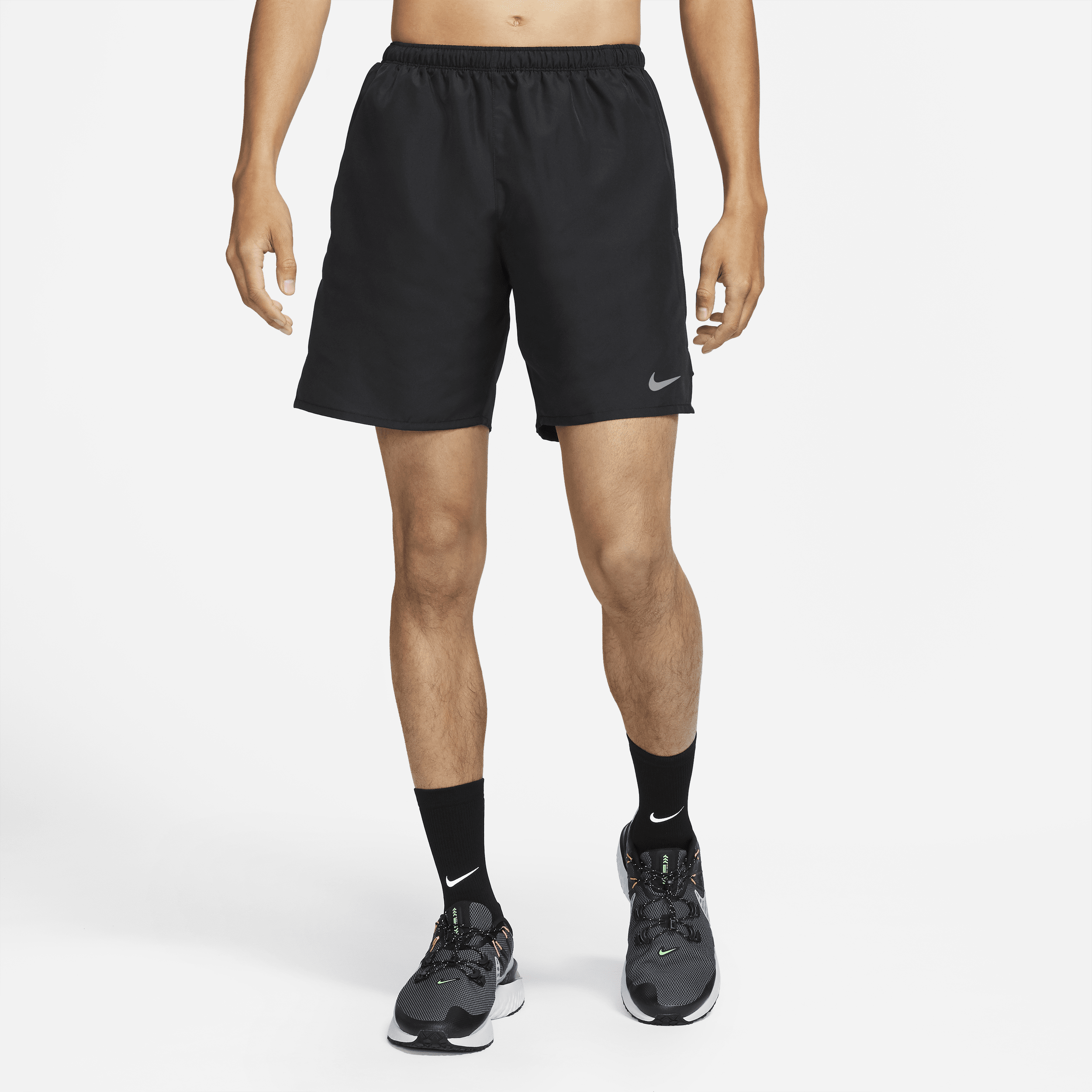 【ナイキ(NIKE)公式ストア】ナイキ チャレンジャー メンズ ランニングショートパンツ CZ9069-010 ブラック 【ナイキ(NIKE)公式ストア】ナイキ チャレンジャー メンズ ランニングショートパンツ CZ9069-010 ブラック