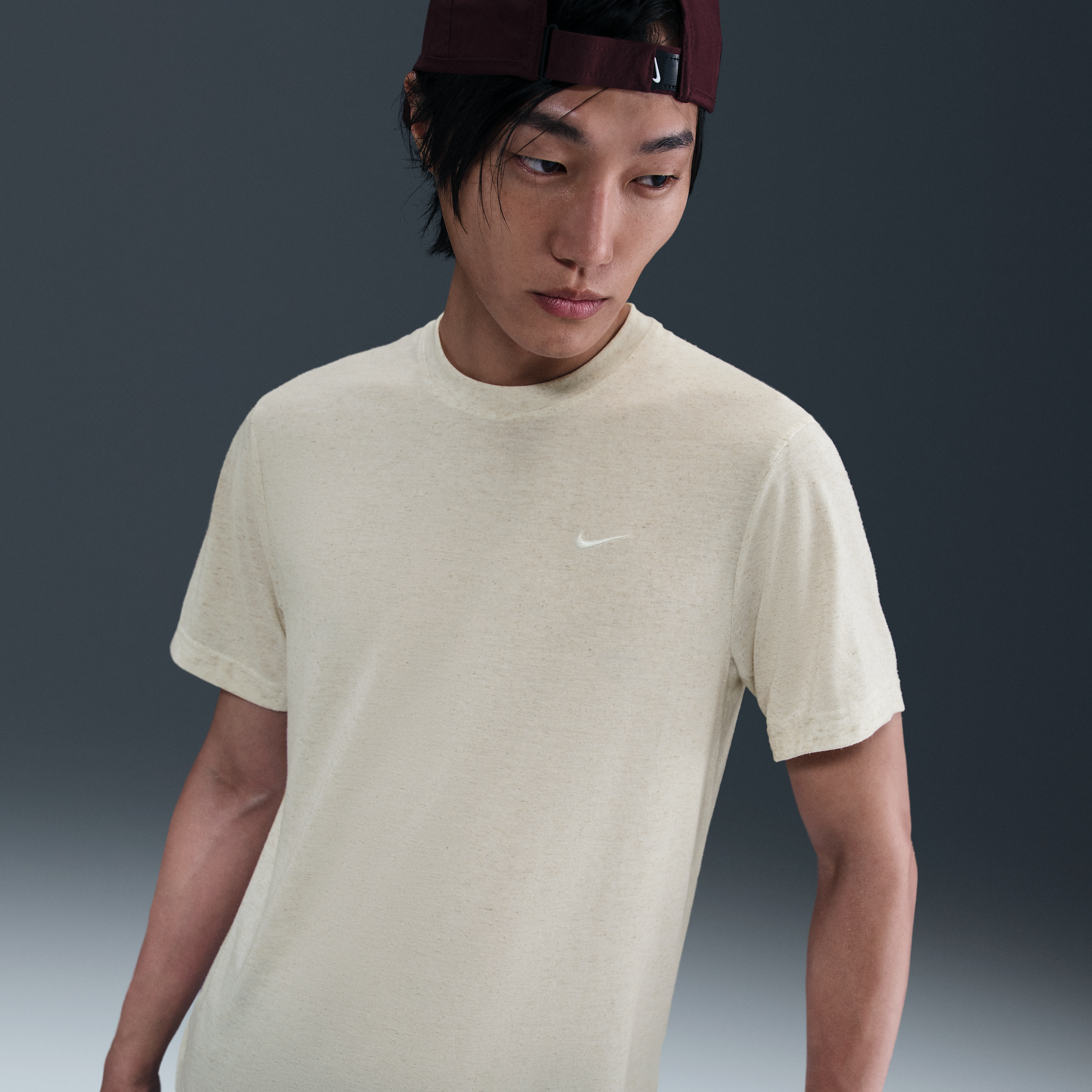 【ナイキ(NIKE)公式ストア】ナイキ プライマリー メンズ Dri-FIT パフォーマンス トップ HV0436-133 ホワイト 【ナイキ(NIKE)公式ストア】ナイキ プライマリー メンズ Dri-FIT パフォーマンス トップ HV0436-133 ホワイト