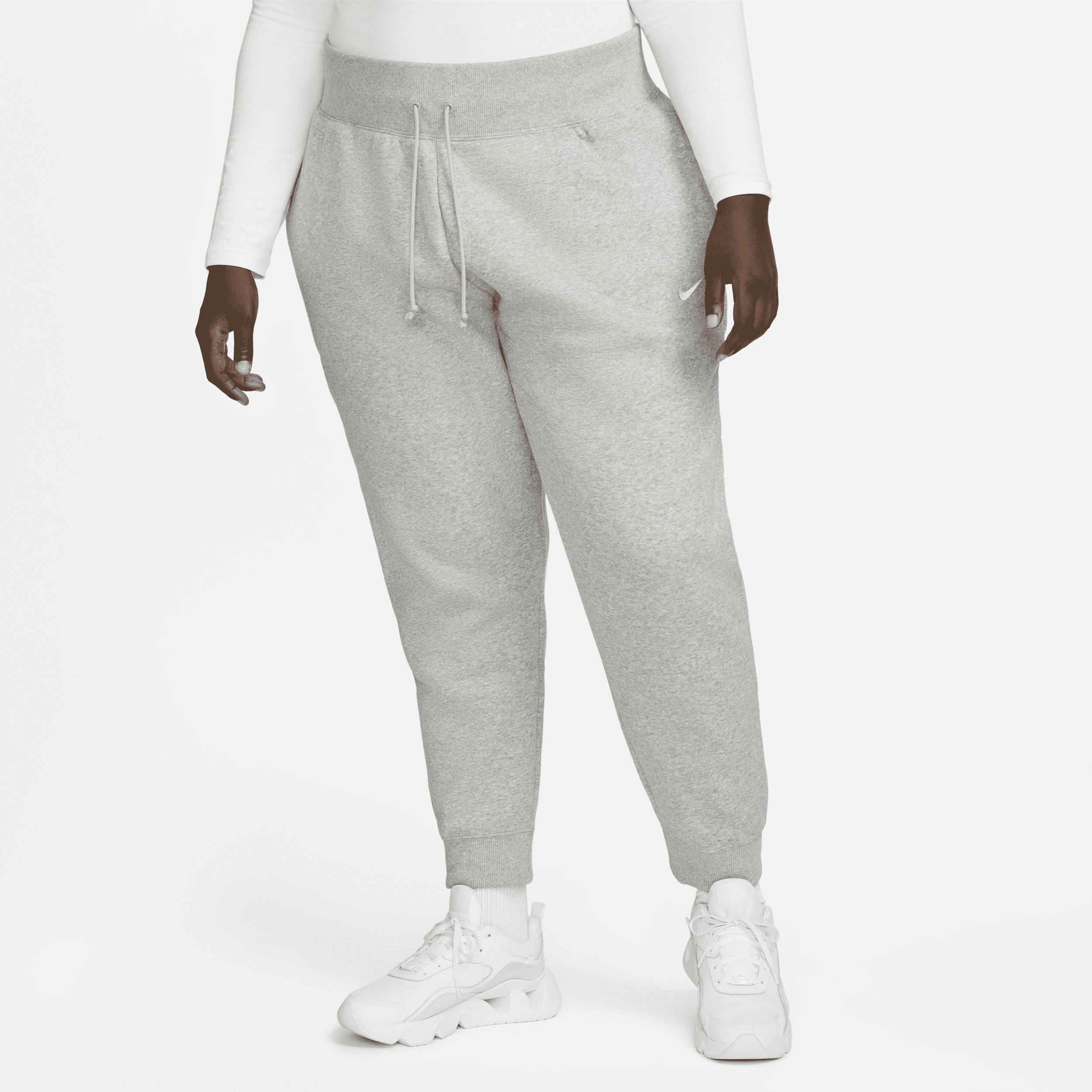 Nike Sportswear Phoenix Fleece-joggers med høj talje til kvinder (plus size) - grå