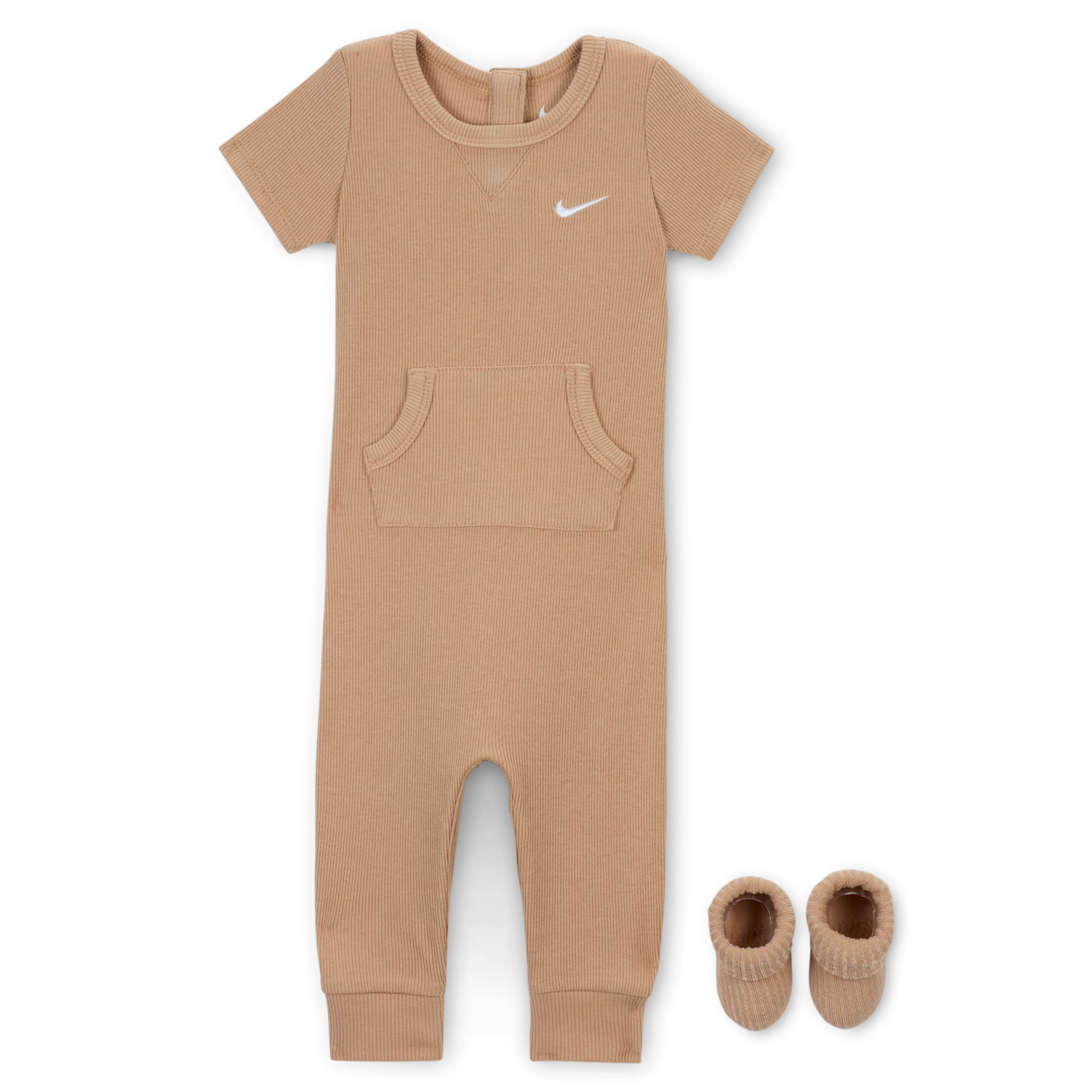【ナイキ(NIKE)公式ストア】ナイキ ベビー リブ ニット ロンパー アンド ソックス セット IB9351-200 ブラウン 【ナイキ(NIKE)公式ストア】ナイキ ベビー リブ ニット ロンパー アンド ソックス セット IB9351-200 ブラウン