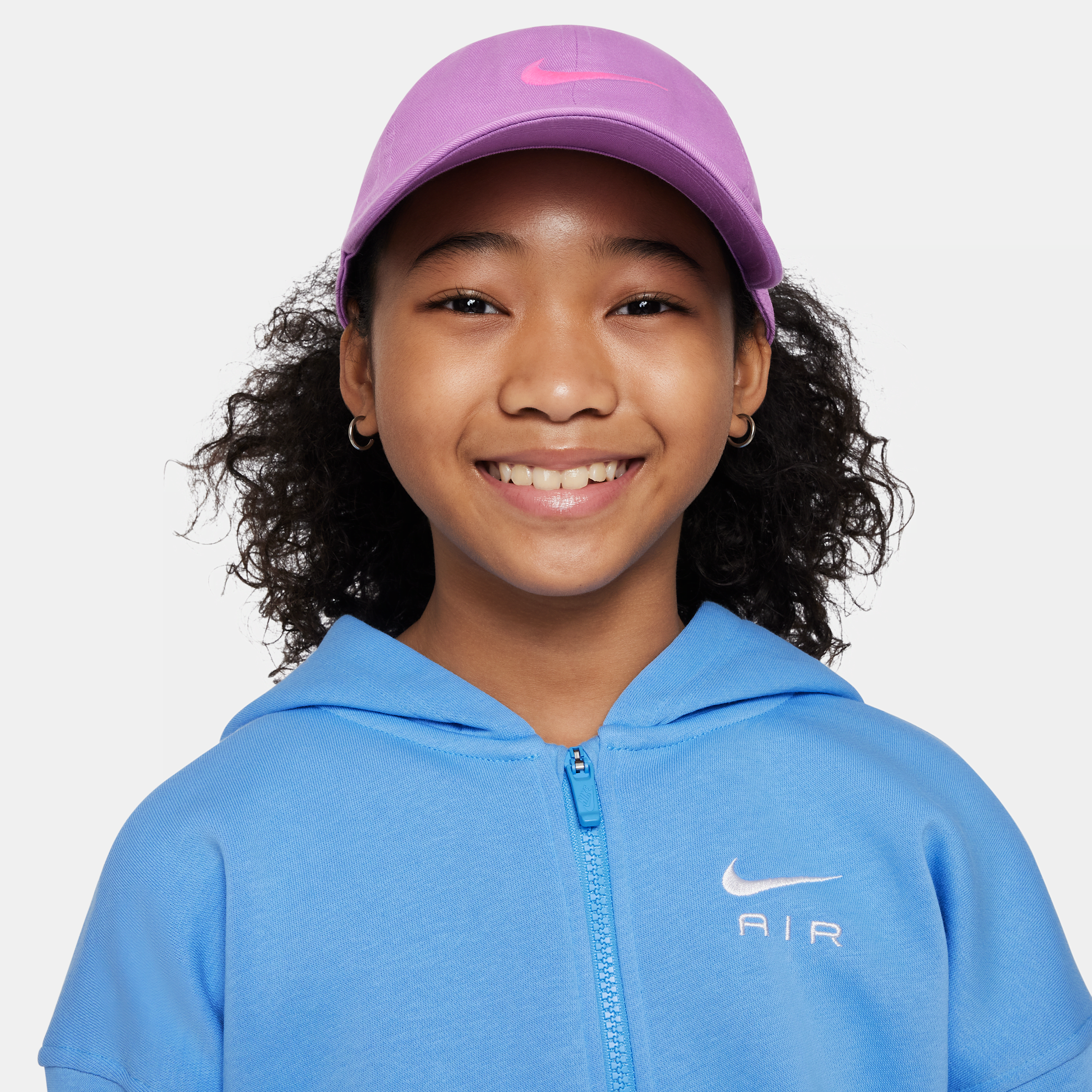 【ナイキ(NIKE)公式ストア】ナイキ クラブ ジュニアキャップ FV5588-532 パープル 【ナイキ(NIKE)公式ストア】ナイキ クラブ ジュニアキャップ FV5588-532 パープル