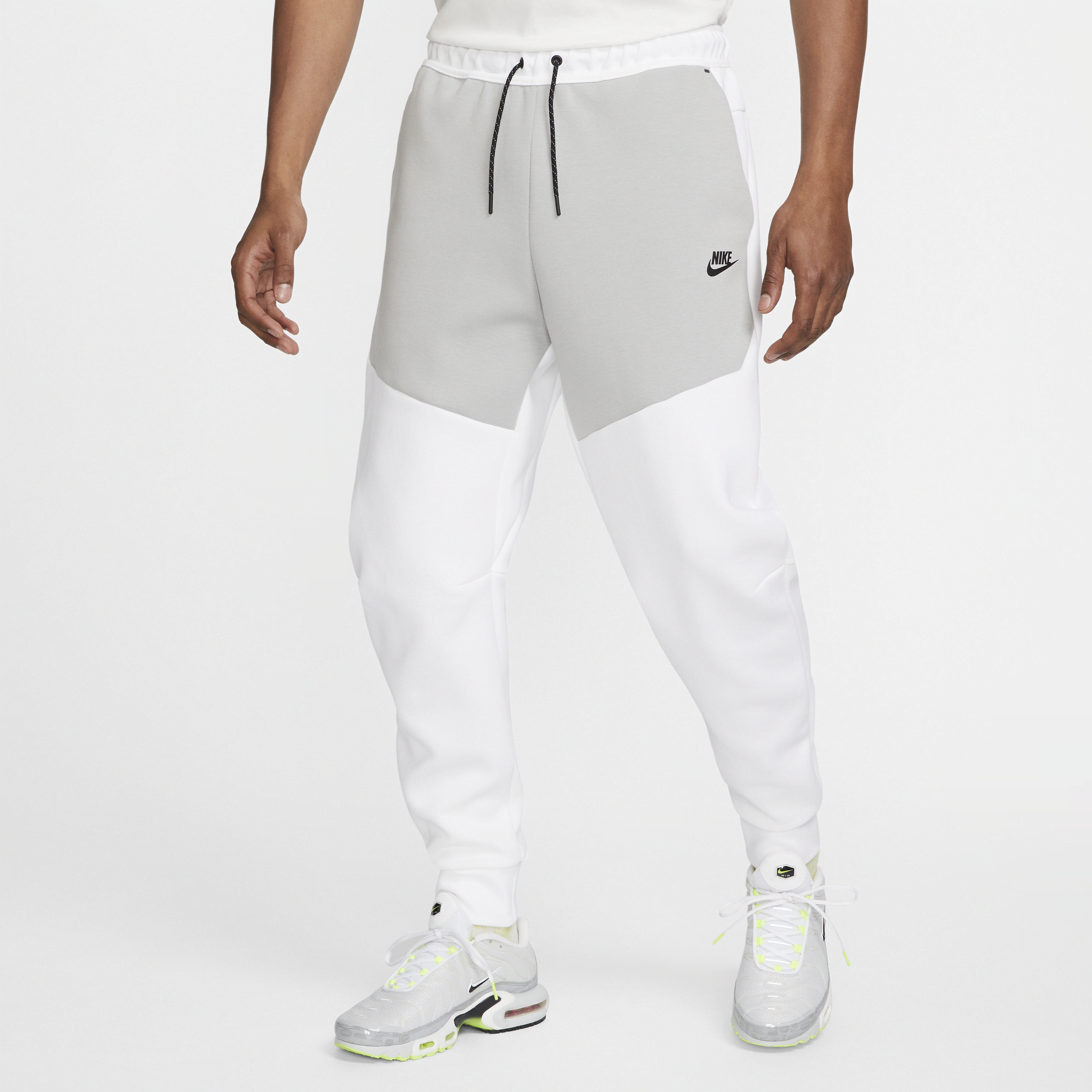 nike tech fleece colorblock grey