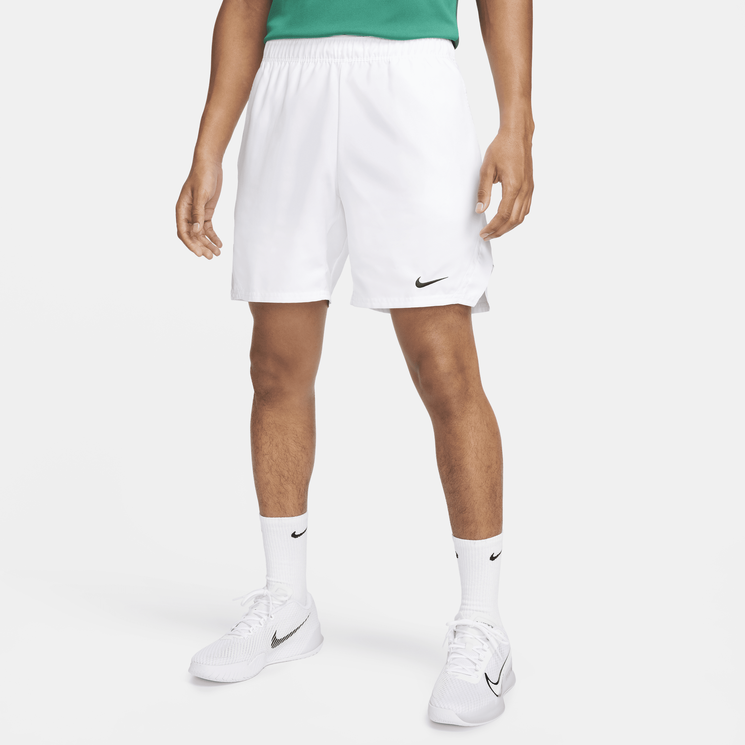 NikeCourt Victory Dri-FIT-tennisshort (18 cm) til mænd - hvid