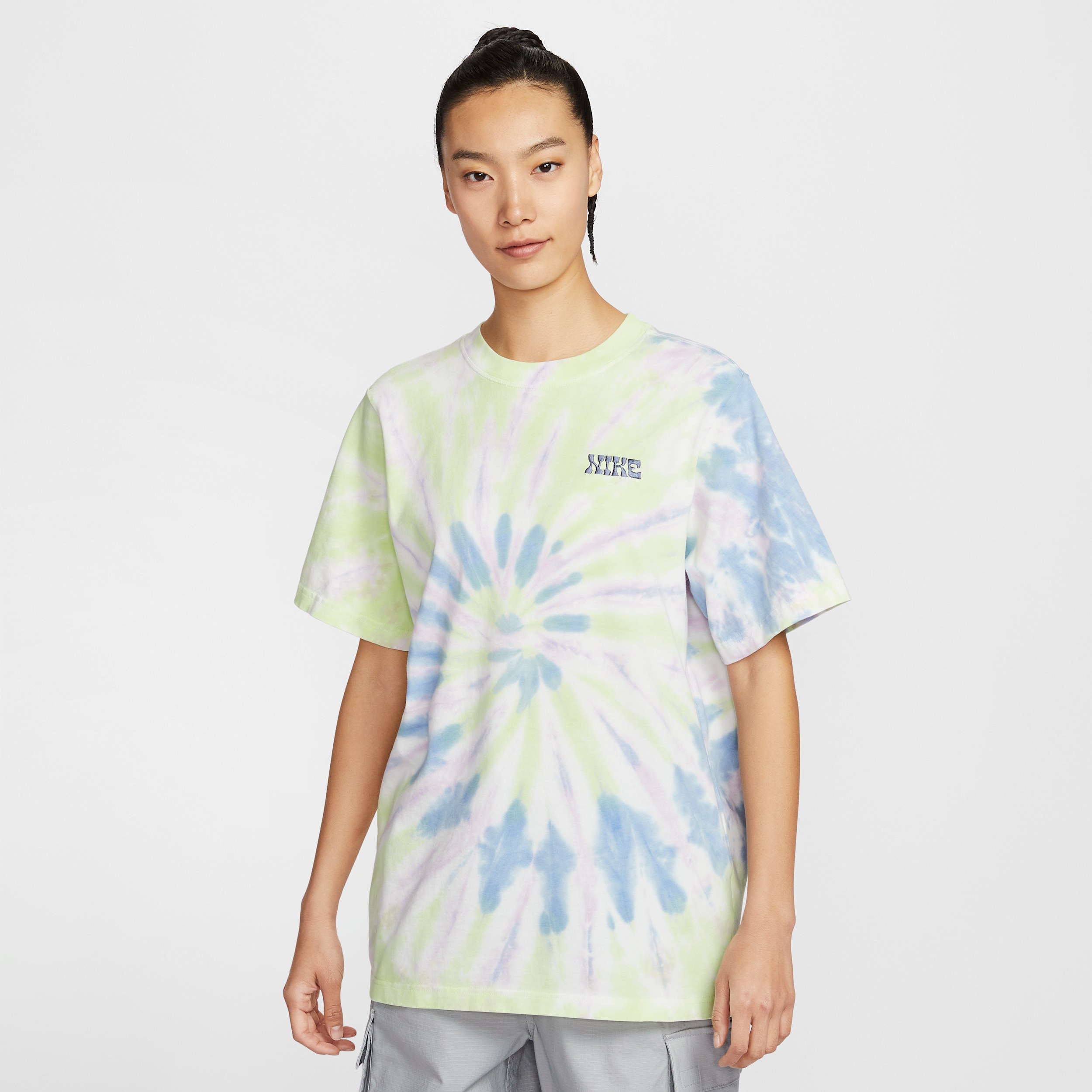 【ナイキ(NIKE)公式ストア】ナイキ スポーツウェア ウィメンズ Tシャツ IF0612-731 イエロー 【ナイキ(NIKE)公式ストア】ナイキ スポーツウェア ウィメンズ Tシャツ IF0612-731 イエロー