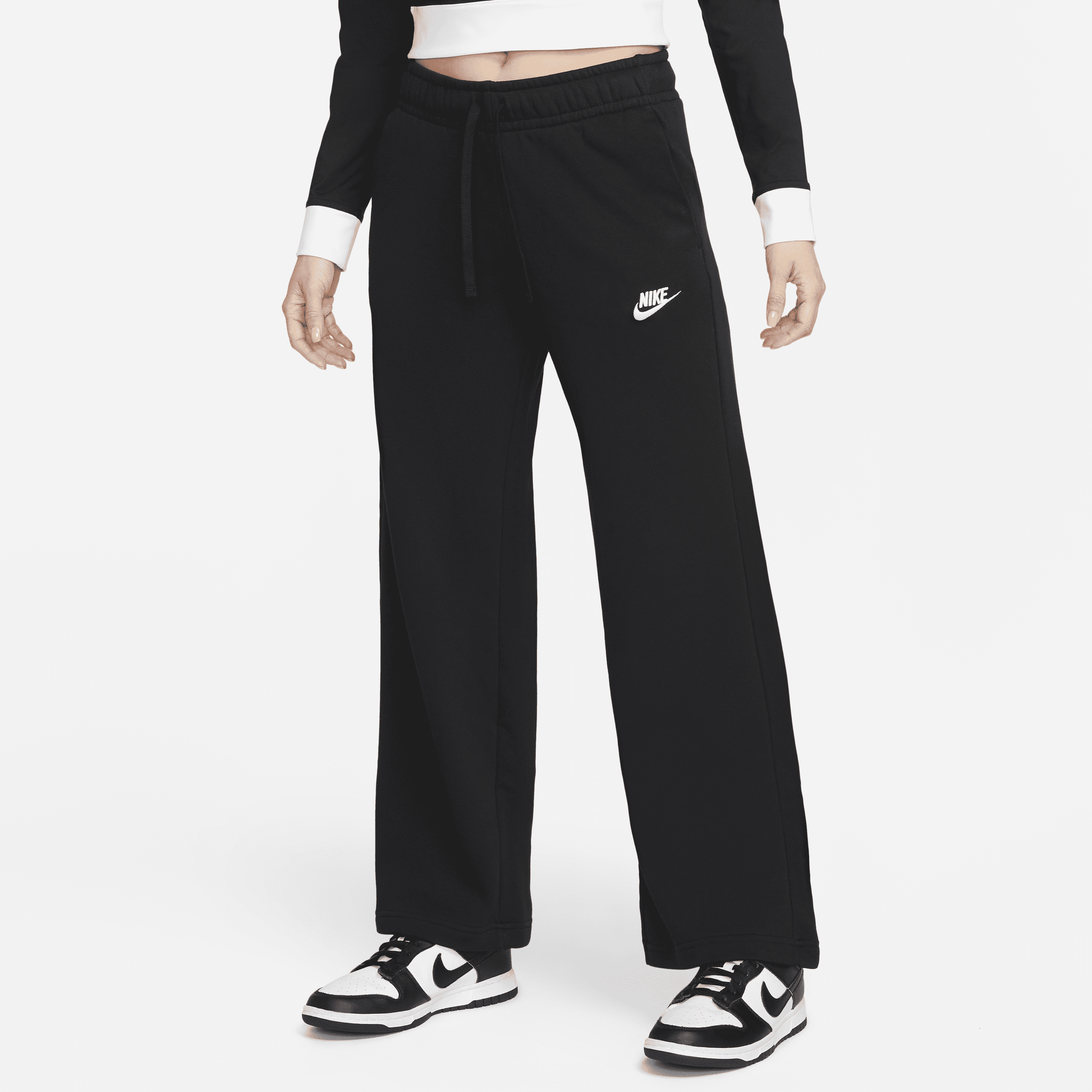 【ナイキ(NIKE)公式ストア】ナイキ スポーツウェア クラブ フリース ウィメンズ ミッドライズ ワイドレッグ スウェットパンツ FB2728-010 ブラック 【ナイキ(NIKE)公式ストア】ナイキ スポーツウェア クラブ フリース ウィメンズ ミッドライズ ワイドレッグ スウェットパンツ FB2728-010 ブラック