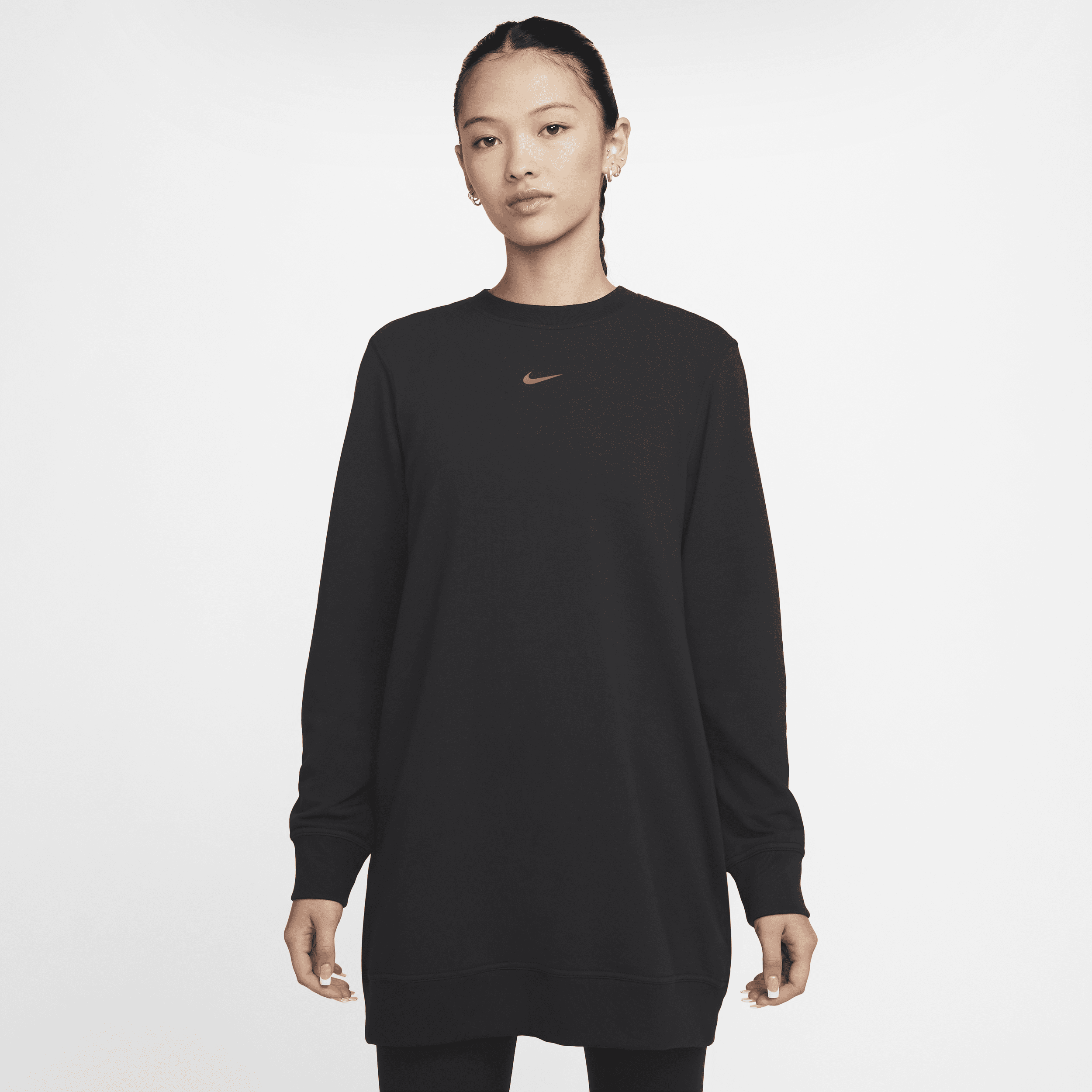 【ナイキ(NIKE)公式ストア】ナイキ Dri-FIT ワン ウィメンズ クルーネック フレンチ テリー チュニック FJ9568-010 ブラック 【ナイキ(NIKE)公式ストア】ナイキ Dri-FIT ワン ウィメンズ クルーネック フレンチ テリー チュニック FJ9568-010 ブラック