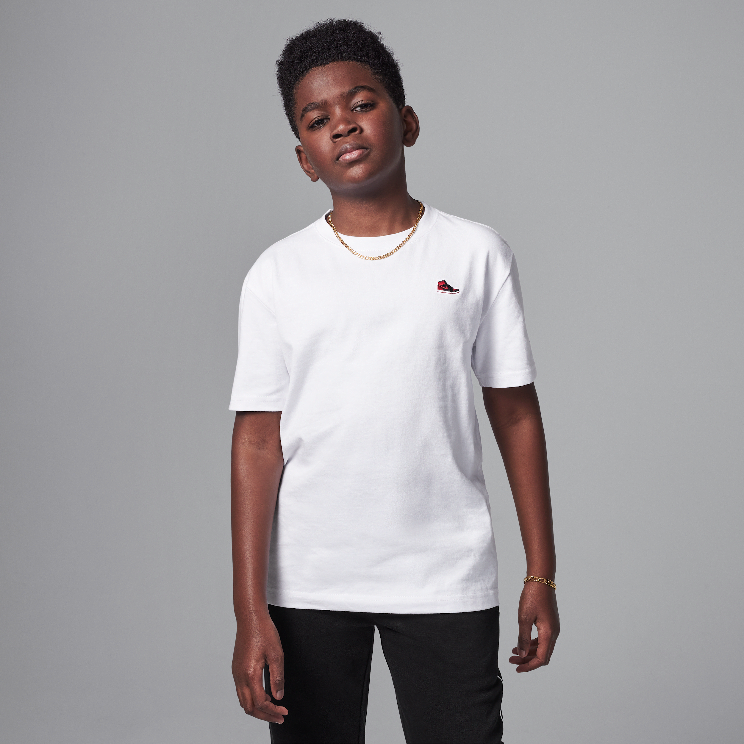 【ナイキ(NIKE)公式ストア】エア ジョーダン 1 ジュニア パッチ Tシャツ HF2078-101 ホワイト 【ナイキ(NIKE)公式ストア】エア ジョーダン 1 ジュニア パッチ Tシャツ HF2078-101 ホワイト