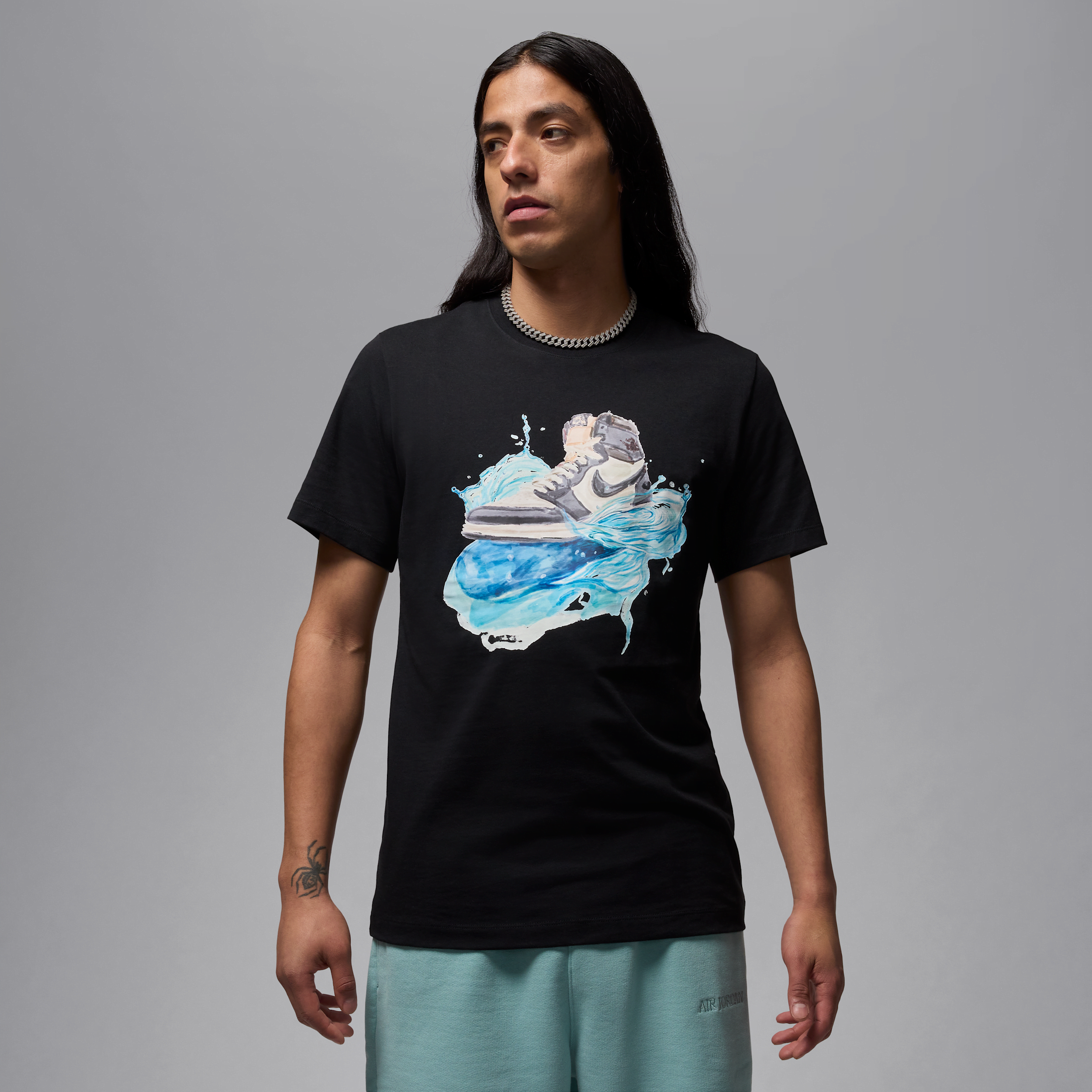 【ナイキ(NIKE)公式ストア】ジョーダン フライト エッセンシャル エア ジョーダン 1 メンズ ショートスリーブ Tシャツ IB3355-010 ブラック 【ナイキ(NIKE)公式ストア】ジョーダン フライト エッセンシャル エア ジョーダン 1 メンズ ショートスリーブ Tシャツ IB3355-010 ブラック