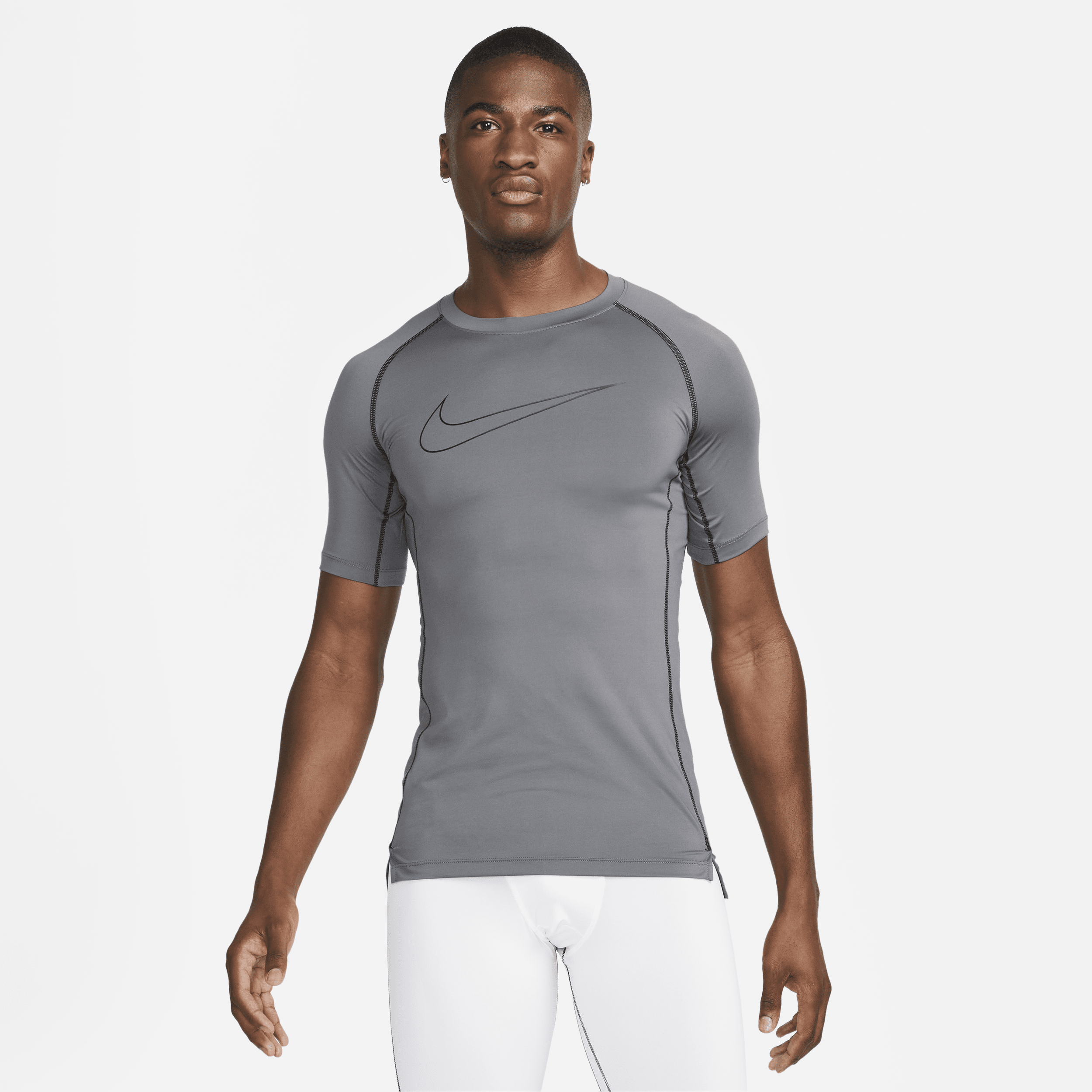 【ナイキ(NIKE)公式ストア】ナイキ プロ Dri-FIT メンズ タイト フィット ショートスリーブ トップ DD1993-068 グレー 【ナイキ(NIKE)公式ストア】ナイキ プロ Dri-FIT メンズ タイト フィット ショートスリーブ トップ DD1993-068 グレー