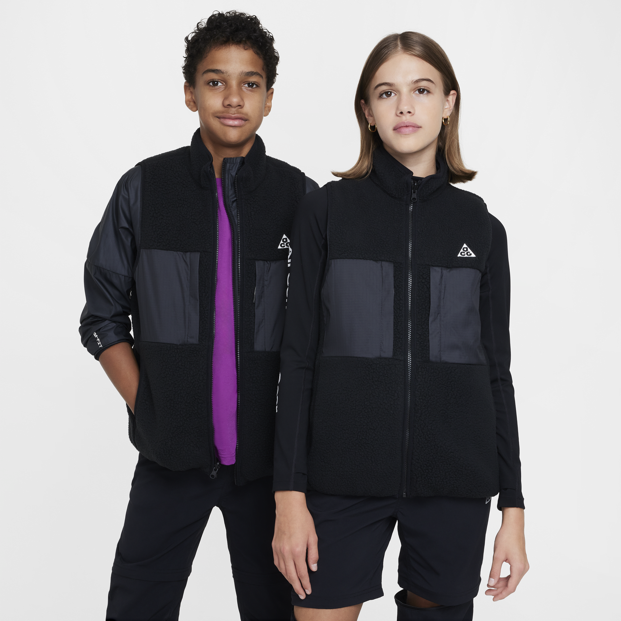 【ナイキ(NIKE)公式ストア】ナイキ ACG ジュニア Therma-FIT リバーシブル ベスト FZ5424-010 ブラック 【ナイキ(NIKE)公式ストア】ナイキ ACG ジュニア Therma-FIT リバーシブル ベスト FZ5424-010 ブラック
