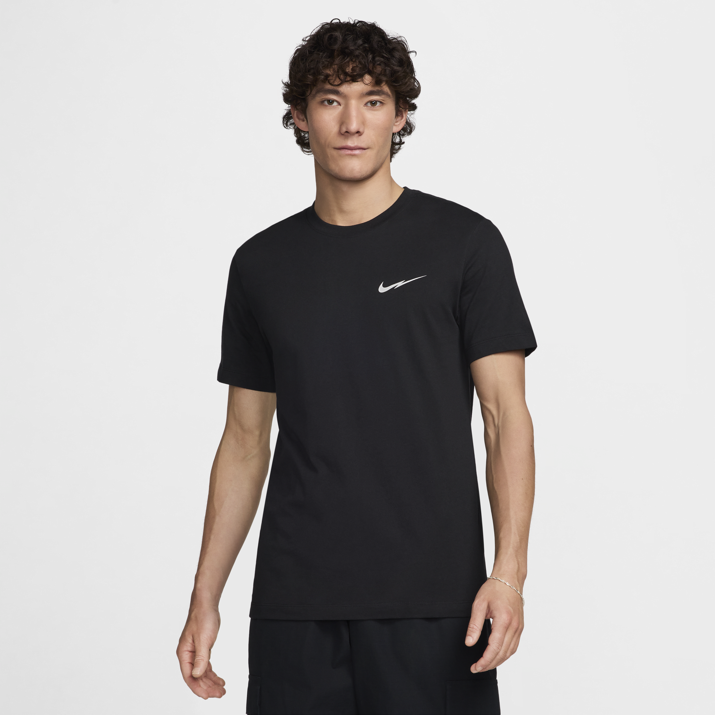 【ナイキ(NIKE)公式ストア】ナイキ スポーツウェア メンズ Tシャツ FZ5418-010 ブラック 【ナイキ(NIKE)公式ストア】ナイキ スポーツウェア メンズ Tシャツ FZ5418-010 ブラック