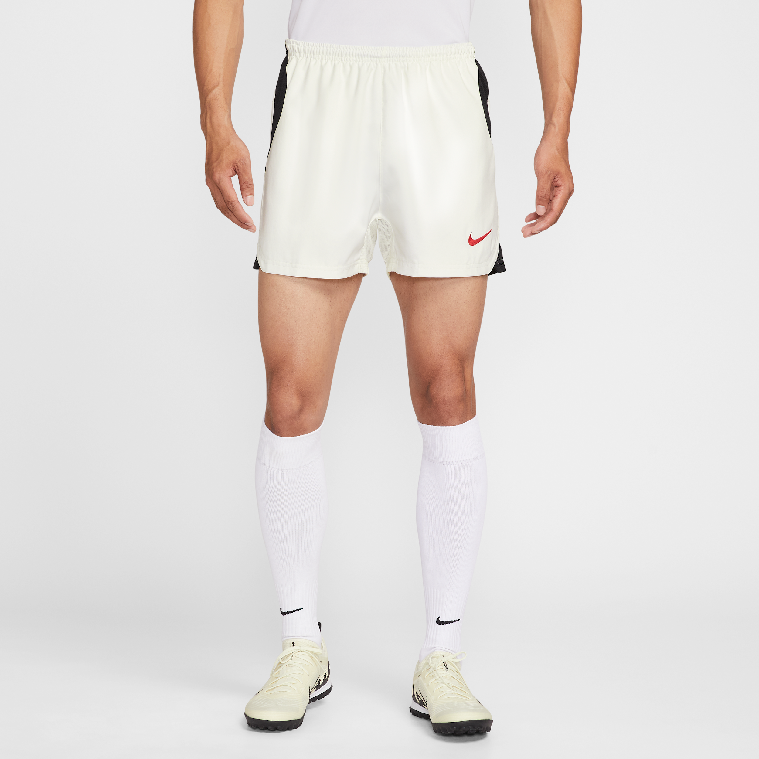 【ナイキ(NIKE)公式ストア】ナイキ トータル 90 メンズ Dri-FIT サッカーショートパンツ HV1183-133 ホワイト 【ナイキ(NIKE)公式ストア】ナイキ トータル 90 メンズ Dri-FIT サッカーショートパンツ HV1183-133 ホワイト
