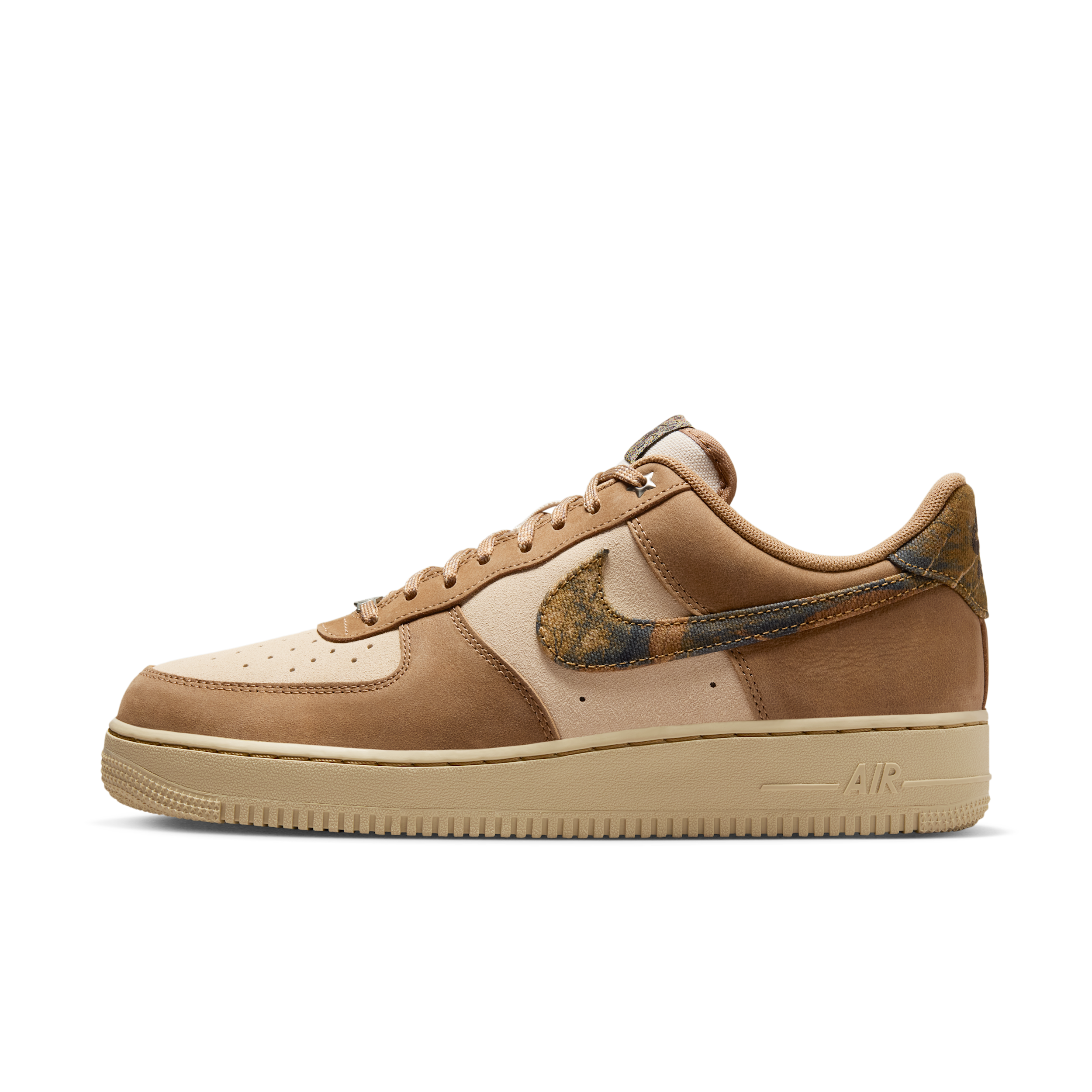 【ナイキ(NIKE)公式ストア】ナイキ エアフォース 1 '07 リアルツリー メンズシューズ IO9803-200 ブラウン 【ナイキ(NIKE)公式ストア】ナイキ エアフォース 1 '07 リアルツリー メンズシューズ IO9803-200 ブラウン