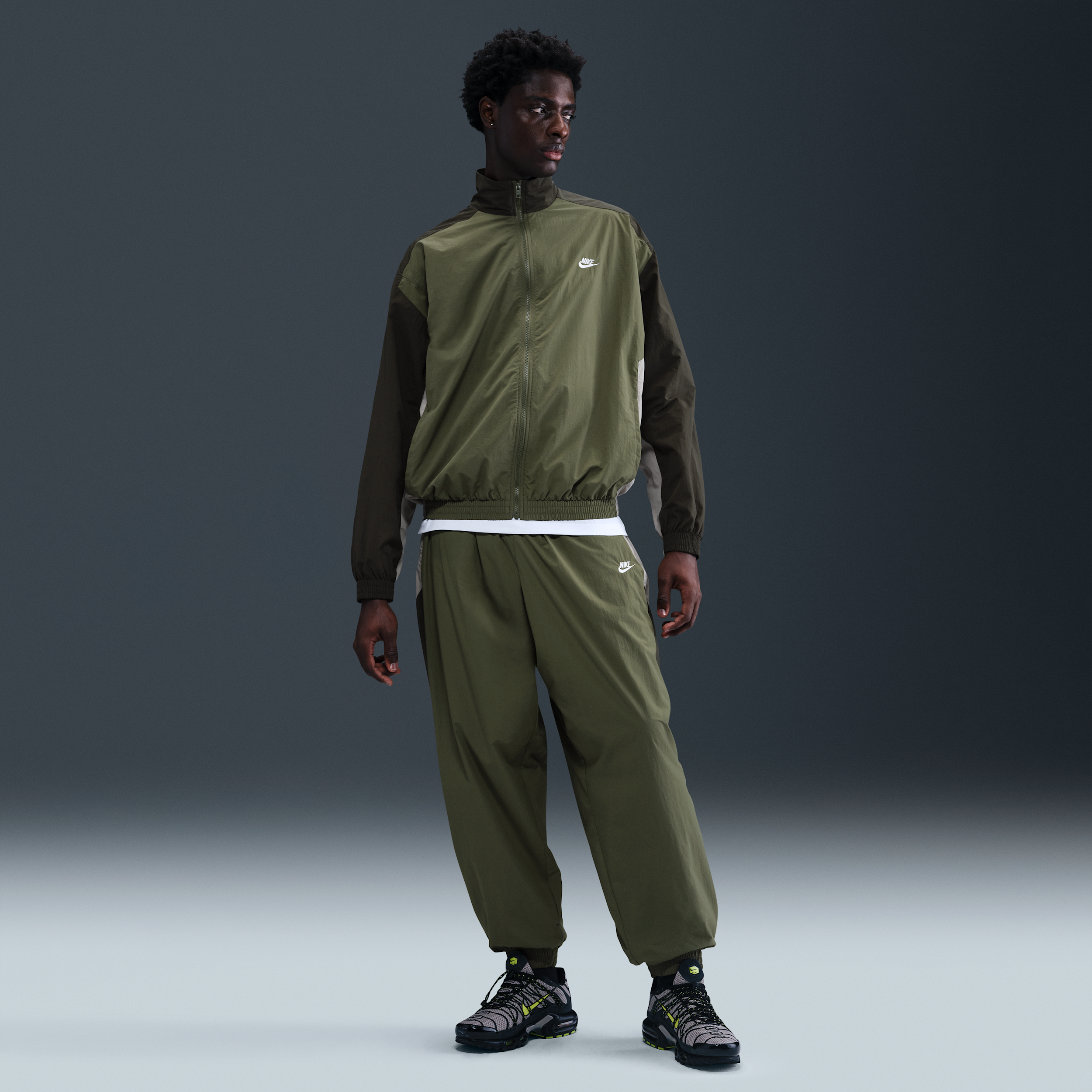 Nike Club Pantalón deportivo de tejido Woven oversize - Hombre - Verde