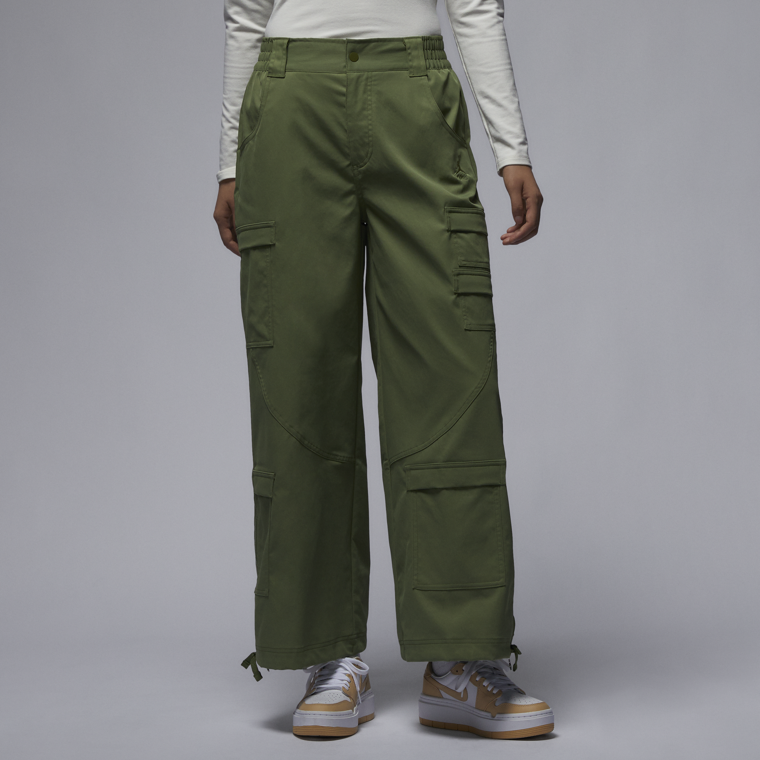 【ナイキ(NIKE)公式ストア】ジョーダン シカゴ ウィメンズ ヘビーウェイト パンツ FD7216-340 グリーン 【ナイキ(NIKE)公式ストア】ジョーダン シカゴ ウィメンズ ヘビーウェイト パンツ FD7216-340 グリーン