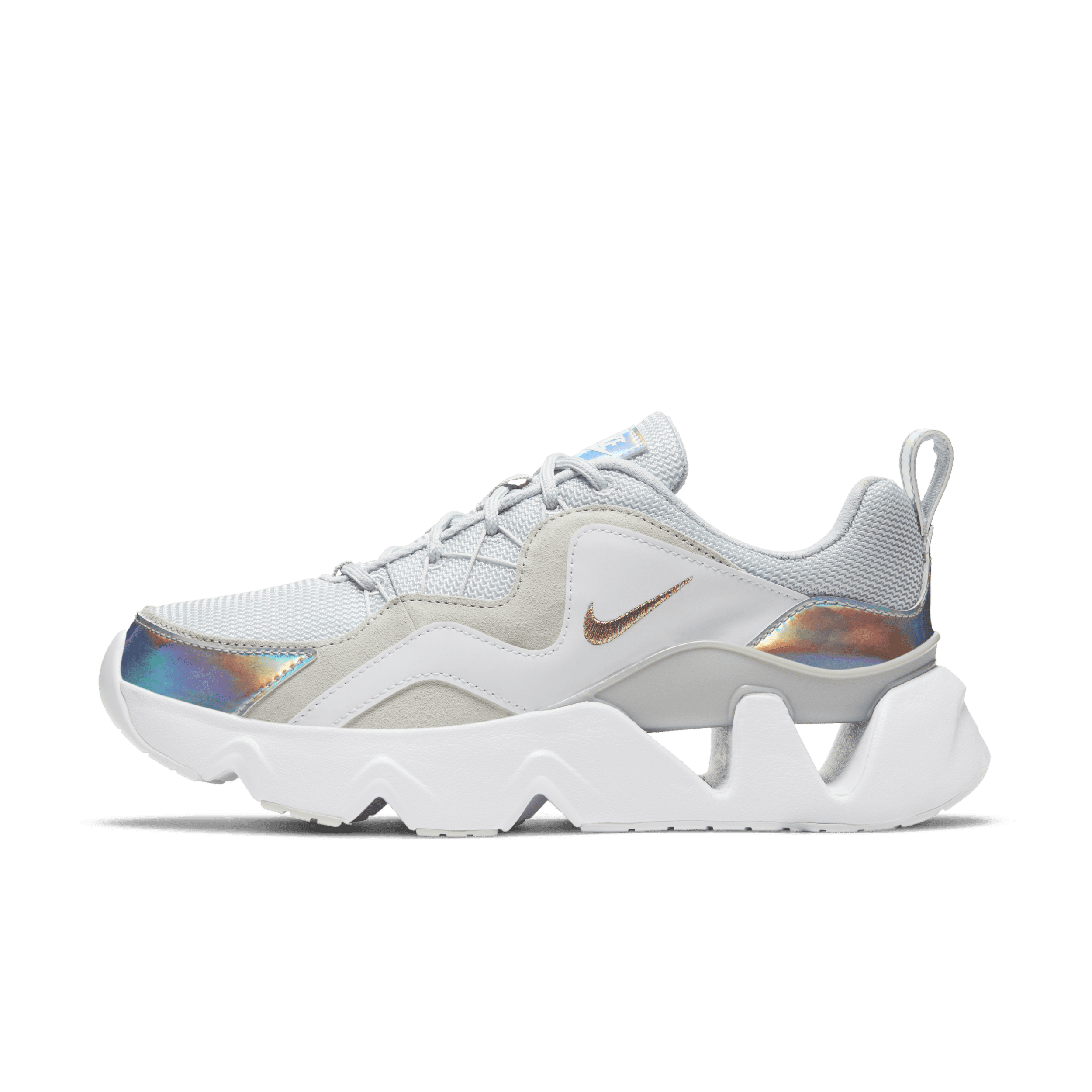 【ナイキ（NIKE）公式ストア】ナイキ RYZ 365 ウィメンズシューズ DC8156-100 ホワイト