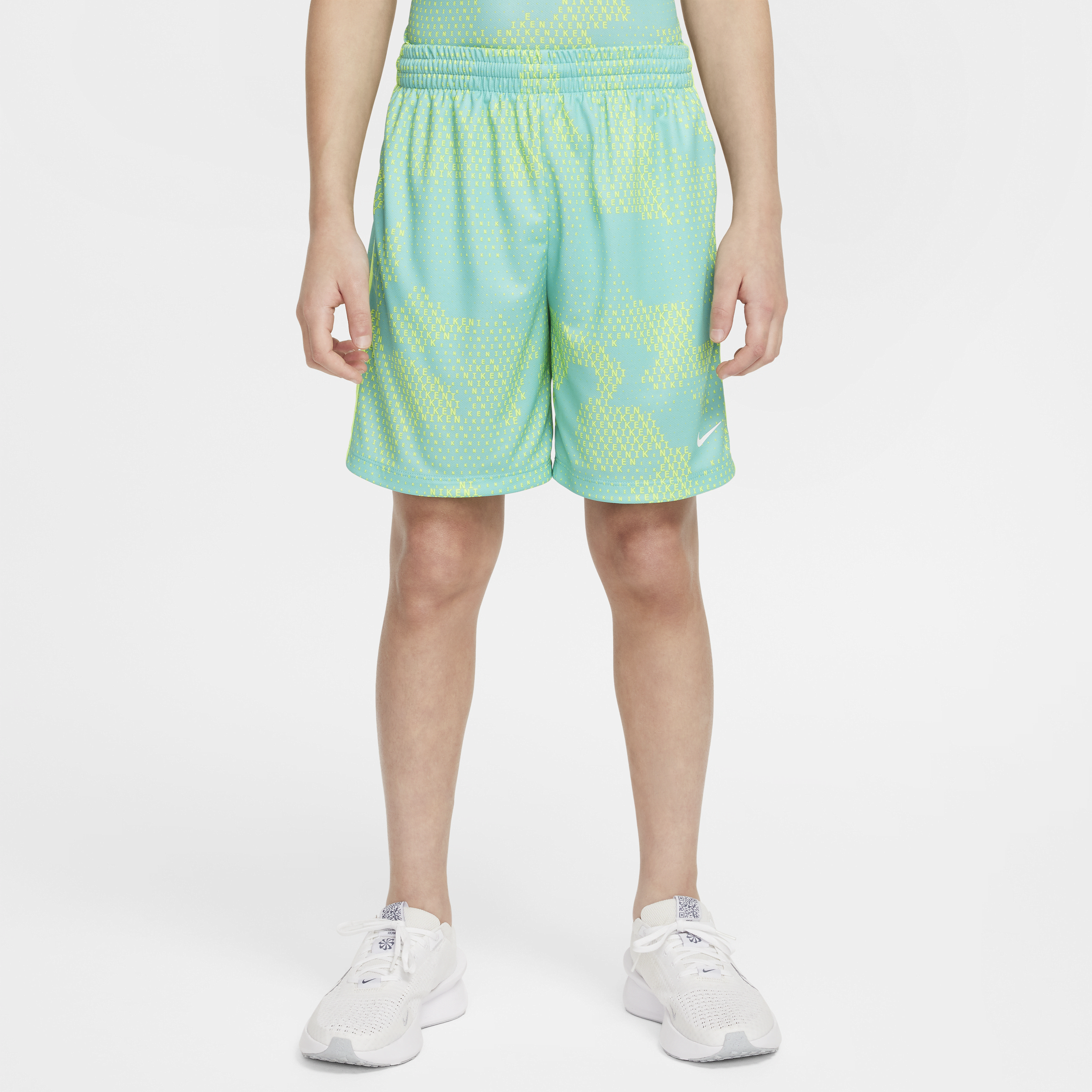 【ナイキ(NIKE)公式ストア】ナイキ マルチ ジュニア (ボーイズ) Dri-FIT ショートパンツ FN8696-300 グリーン 【ナイキ(NIKE)公式ストア】ナイキ マルチ ジュニア (ボーイズ) Dri-FIT ショートパンツ FN8696-300 グリーン