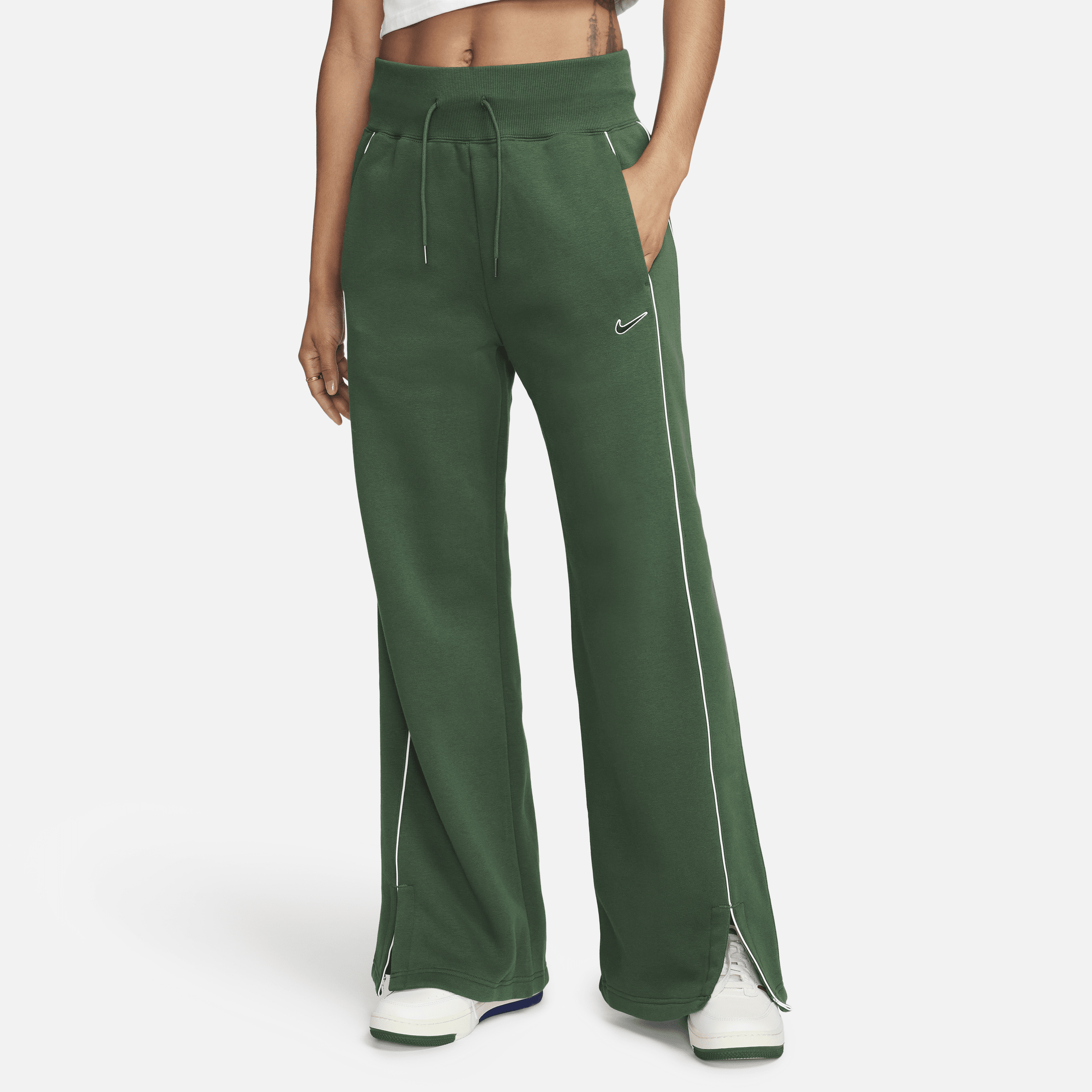 Højtaljede Nike Sportswear Phoenix Fleece-sweatpants med åben kant til kvinder - grøn