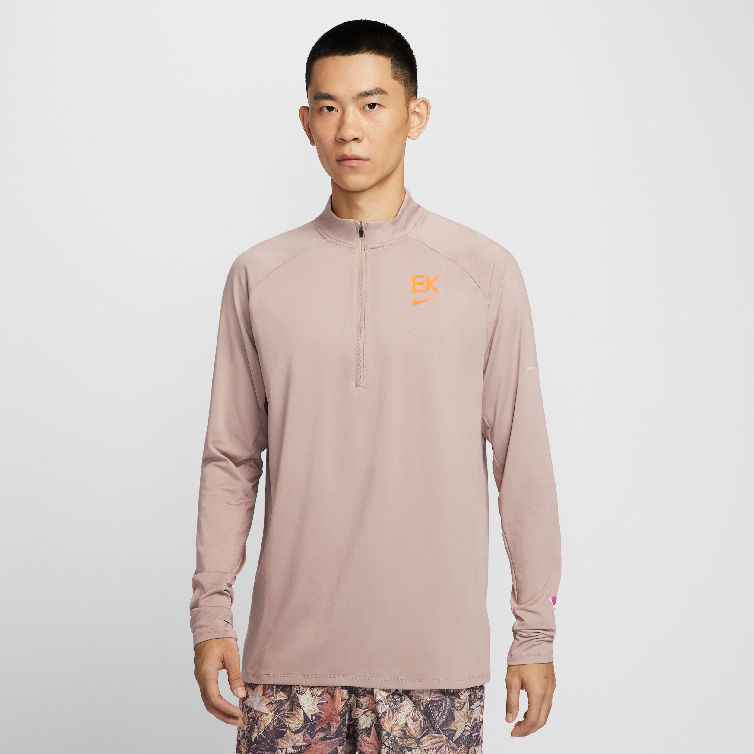 【ナイキ(NIKE)公式ストア】ナイキ ストライド エリウド・キプチョゲ メンズ Dri-FIT 1/4ジップ ランニングトップ HV2659-271 ブラウン 【ナイキ(NIKE)公式ストア】ナイキ ストライド エリウド・キプチョゲ メンズ Dri-FIT 1/4ジップ ランニングトップ HV2659-271 ブラウン