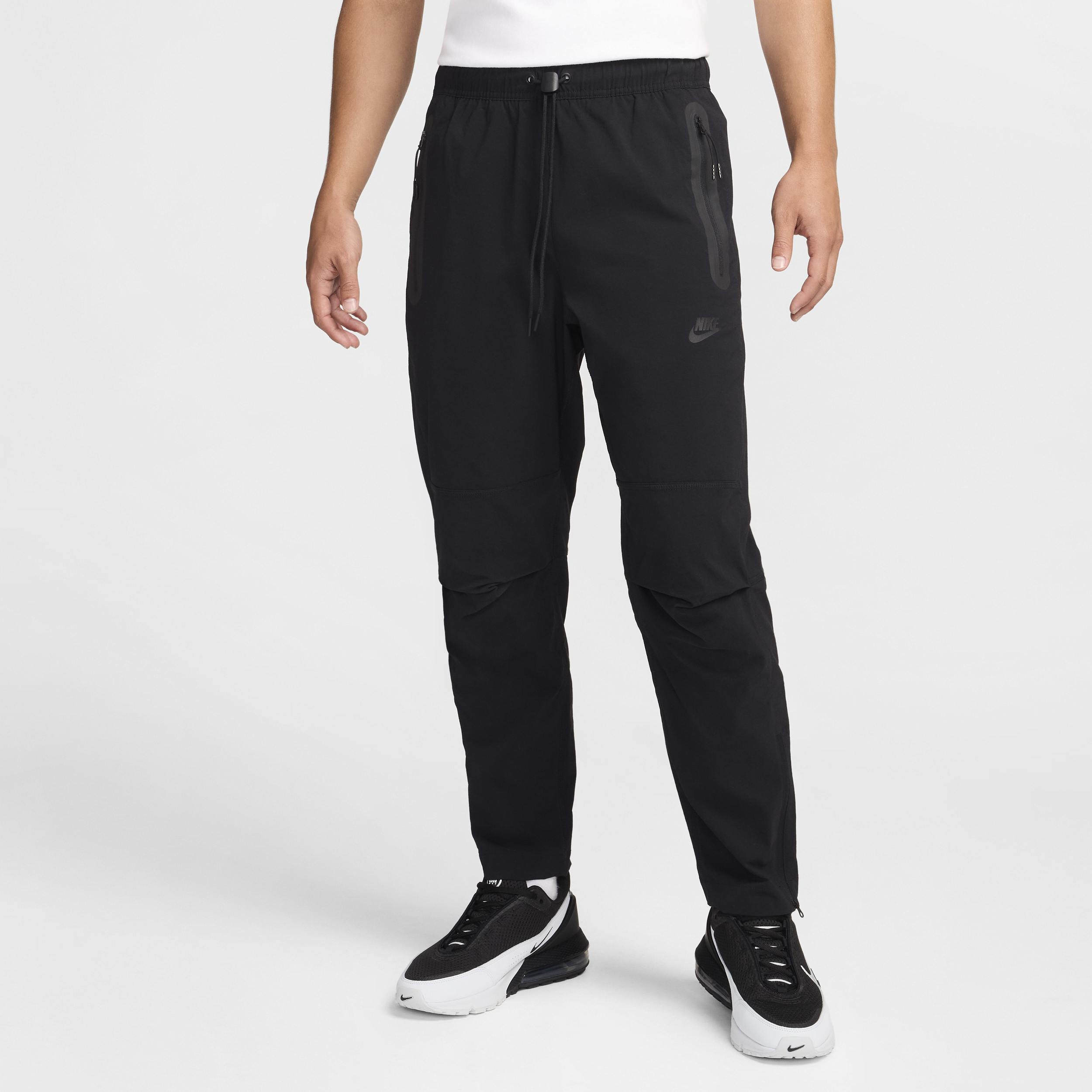【ナイキ(NIKE)公式ストア】ナイキ テック メンズ ウーブン パンツ HM8242-010 ブラック 【ナイキ(NIKE)公式ストア】ナイキ テック メンズ ウーブン パンツ HM8242-010 ブラック