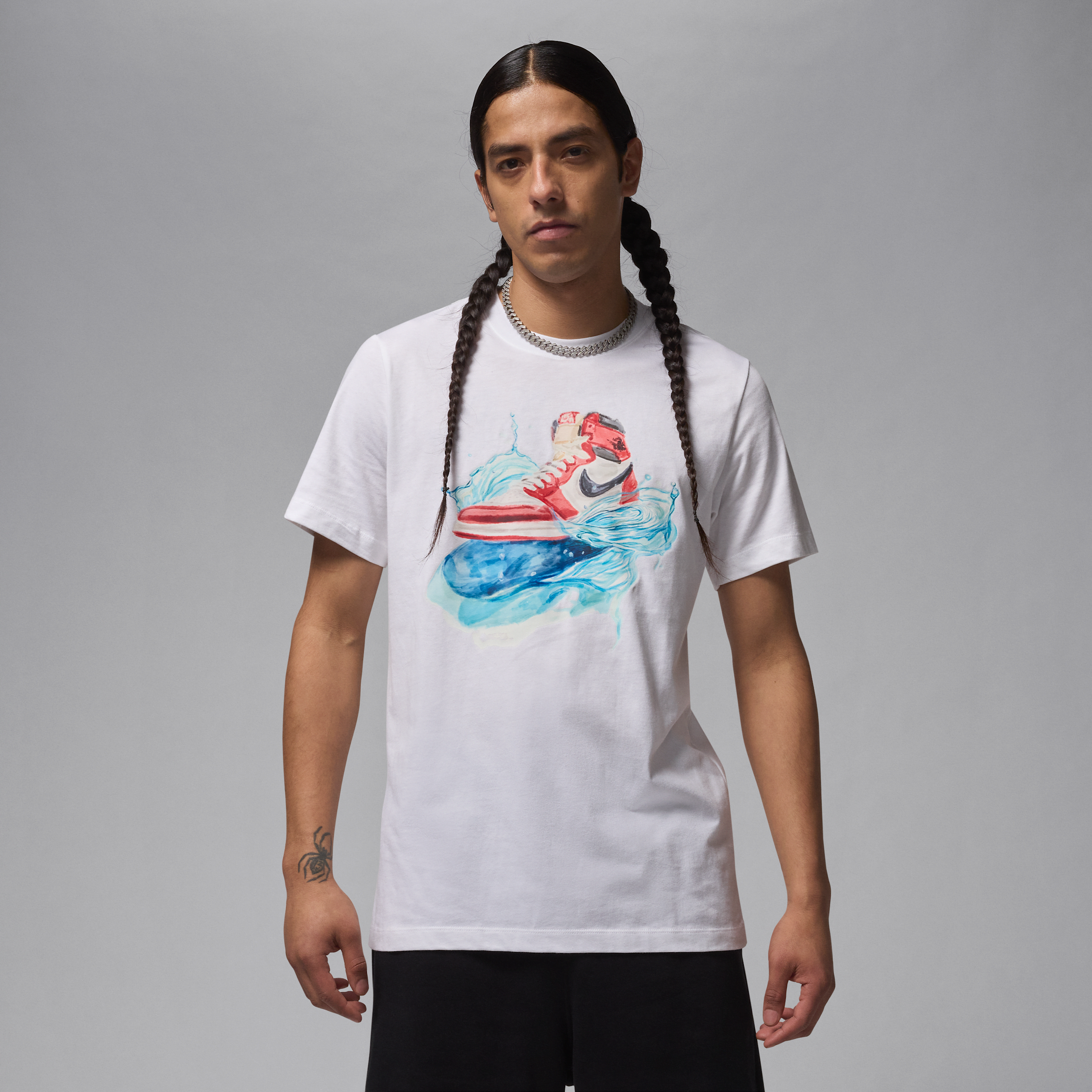 【ナイキ(NIKE)公式ストア】ジョーダン フライト エッセンシャル エア ジョーダン 1 メンズ ショートスリーブ Tシャツ IB3355-100 ホワイト 【ナイキ(NIKE)公式ストア】ジョーダン フライト エッセンシャル エア ジョーダン 1 メンズ ショートスリーブ Tシャツ IB3355-100 ホワイト