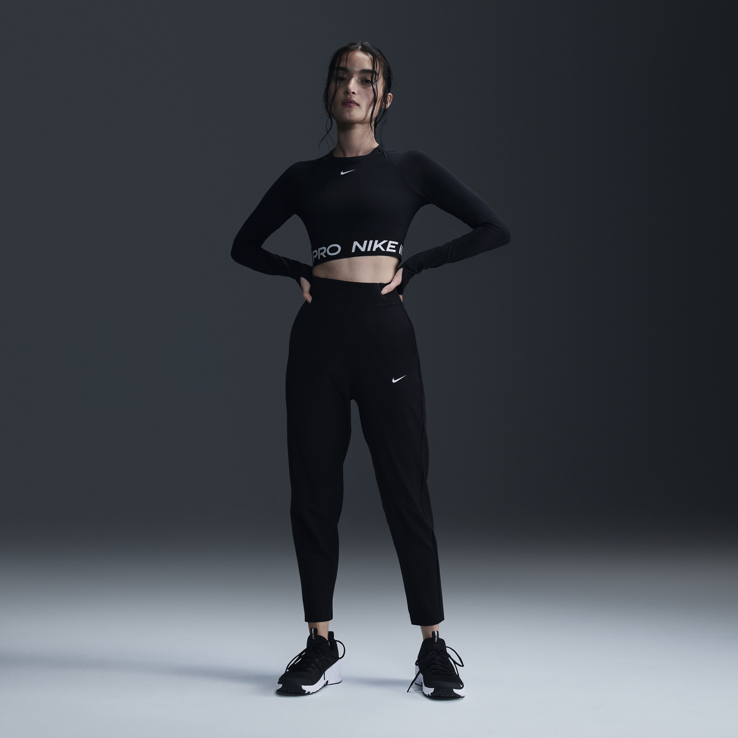 【ナイキ(NIKE)公式ストア】ナイキ Dri-FIT ブリス ビクトリー ウィメンズ ミッドライズ トレーニングパンツ HJ3765-010 ブラック 【ナイキ(NIKE)公式ストア】ナイキ Dri-FIT ブリス ビクトリー ウィメンズ ミッドライズ トレーニングパンツ HJ3765-010 ブラック