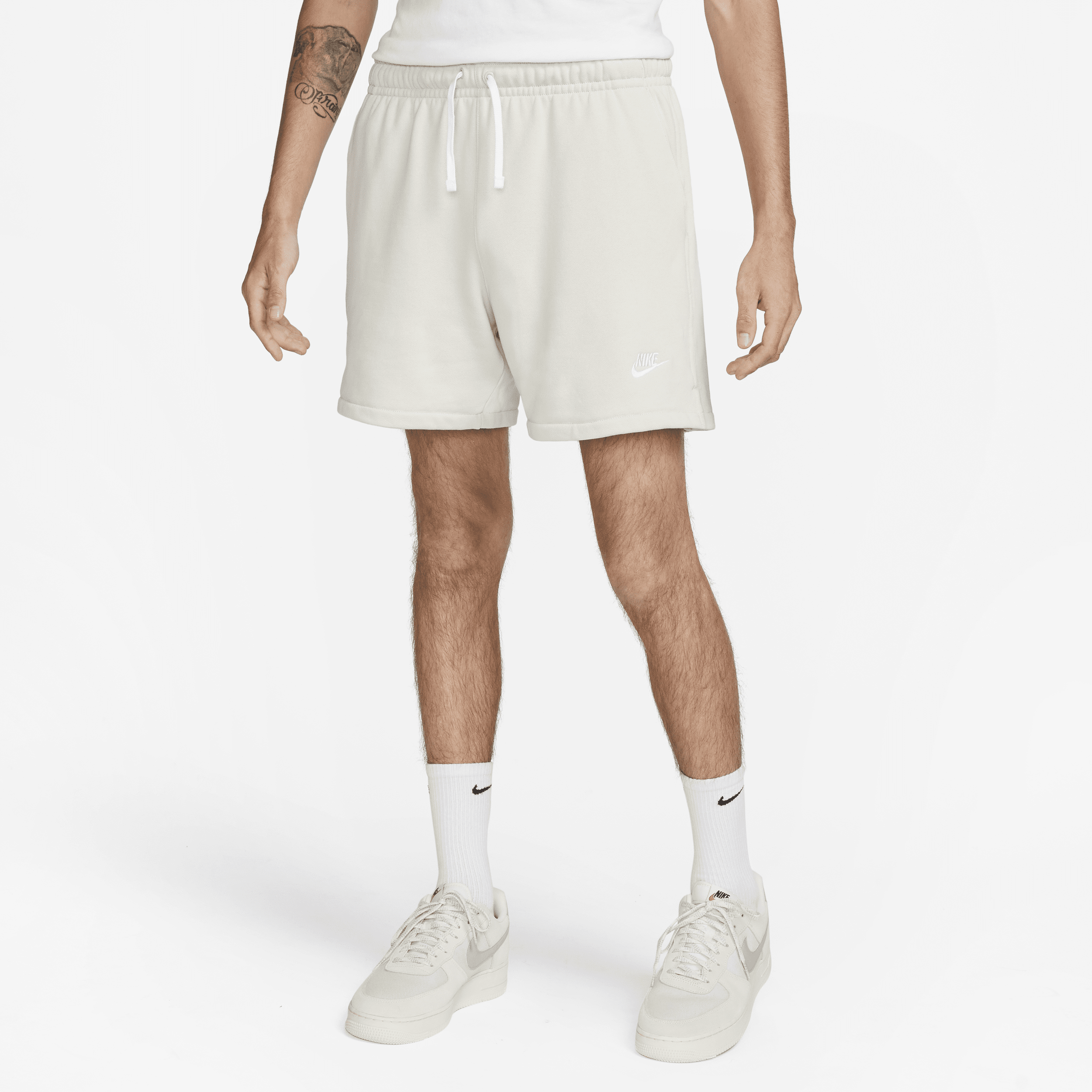 Nike Club Fleece Flow-shorts i french terry til mænd - grå