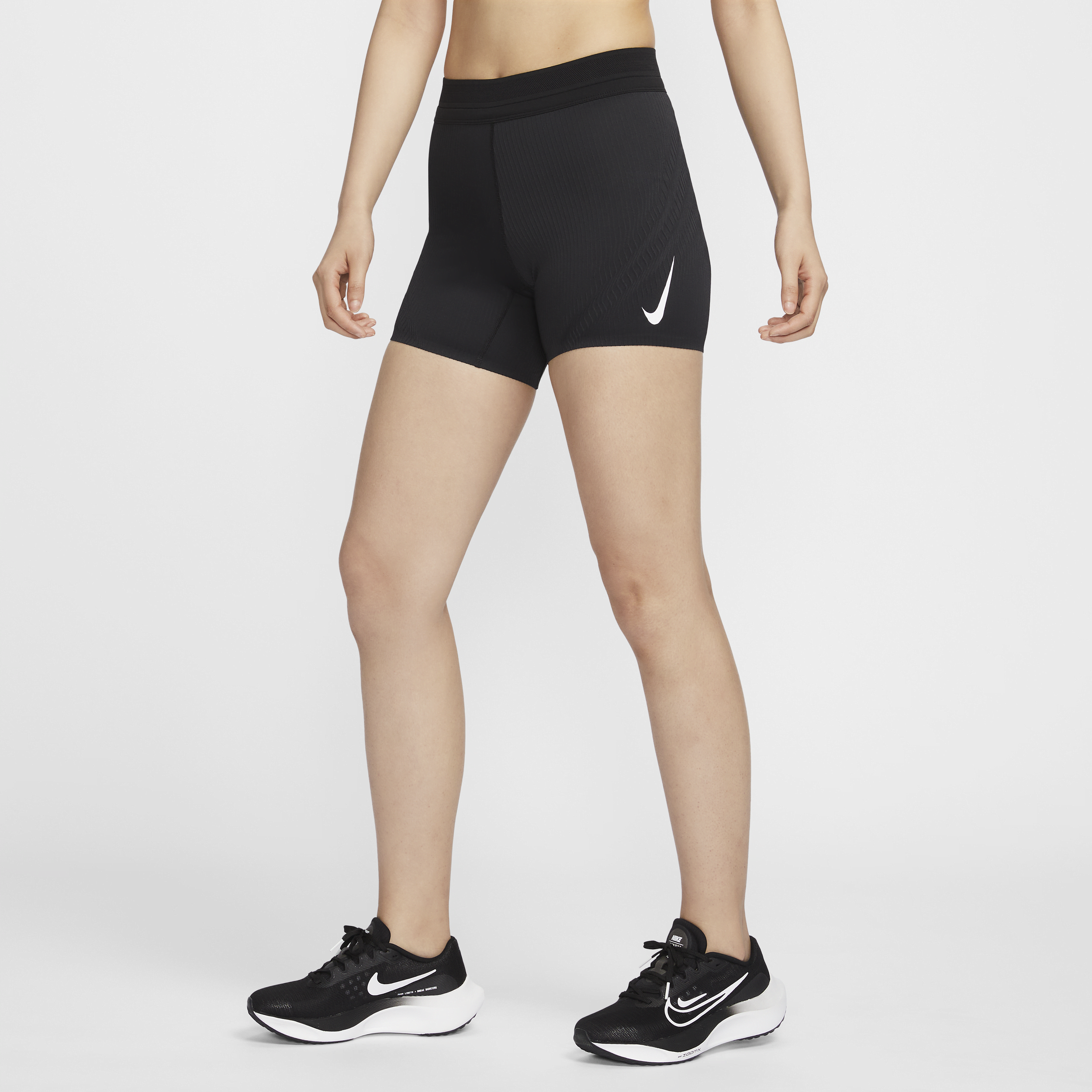 【ナイキ(NIKE)公式ストア】ナイキ エアロスイフト ウィメンズ Dri-FIT ADV ミッドライズ 13cm ランニングショートパンツ FN3272-010 ブラック 【ナイキ(NIKE)公式ストア】ナイキ エアロスイフト ウィメンズ Dri-FIT ADV ミッドライズ 13cm ランニングショートパンツ FN3272-010 ブラック
