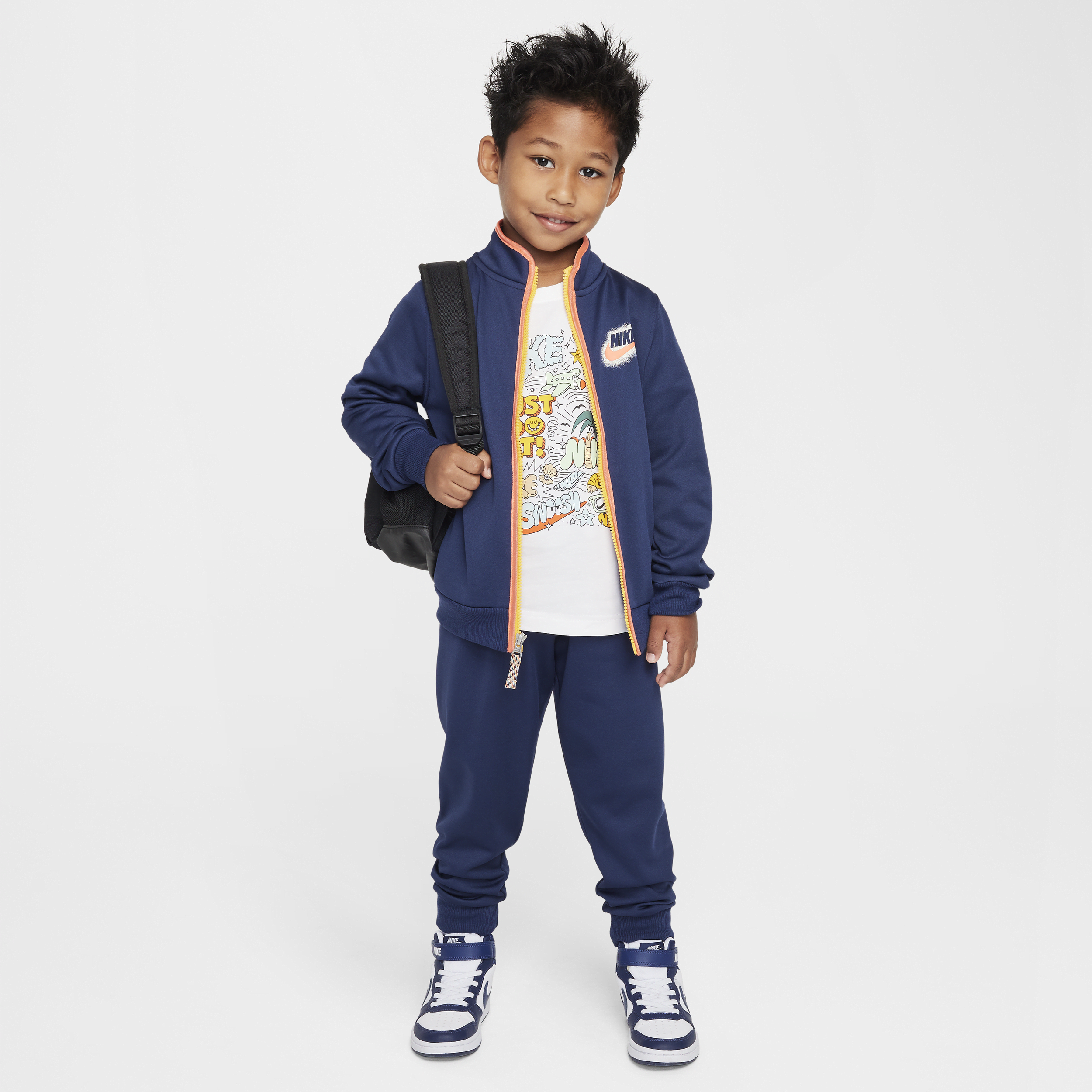 【ナイキ(NIKE)公式ストア】ナイキ スポーツウェア Dri-FIT パウダー プレー リトルキッズ ツーピース プロパス セットアップ HV7974-410 ブルー 【ナイキ(NIKE)公式ストア】ナイキ スポーツウェア Dri-FIT パウダー プレー リトルキッズ ツーピース プロパス セットアップ HV7974-410 ブルー