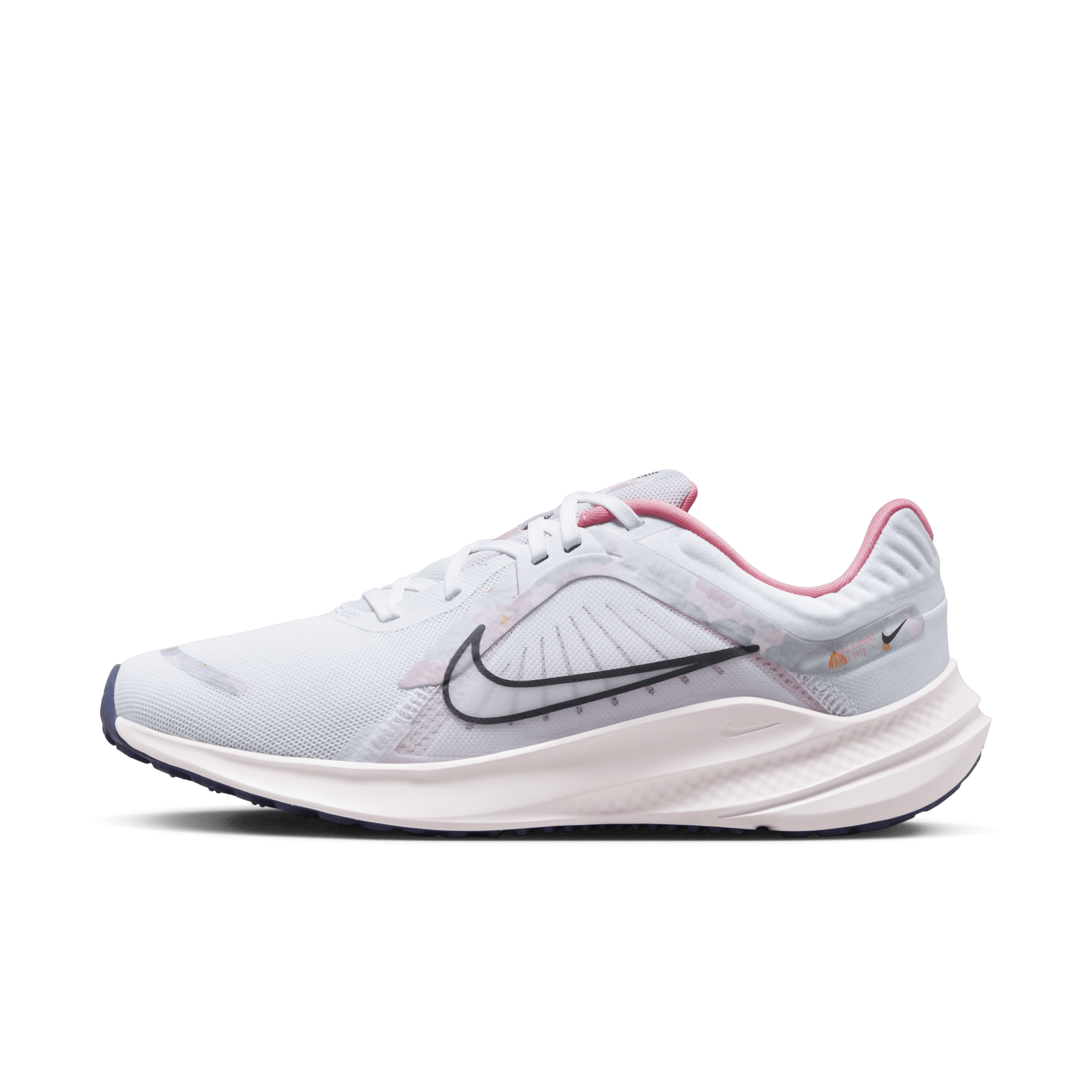 【ナイキ(NIKE)公式ストア】ナイキ クエスト 5 プレミアム ウィメンズ ロード ランニングシューズ FB6944-100 ホワイト 【ナイキ(NIKE)公式ストア】ナイキ クエスト 5 プレミアム ウィメンズ ロード ランニングシューズ FB6944-100 ホワイト