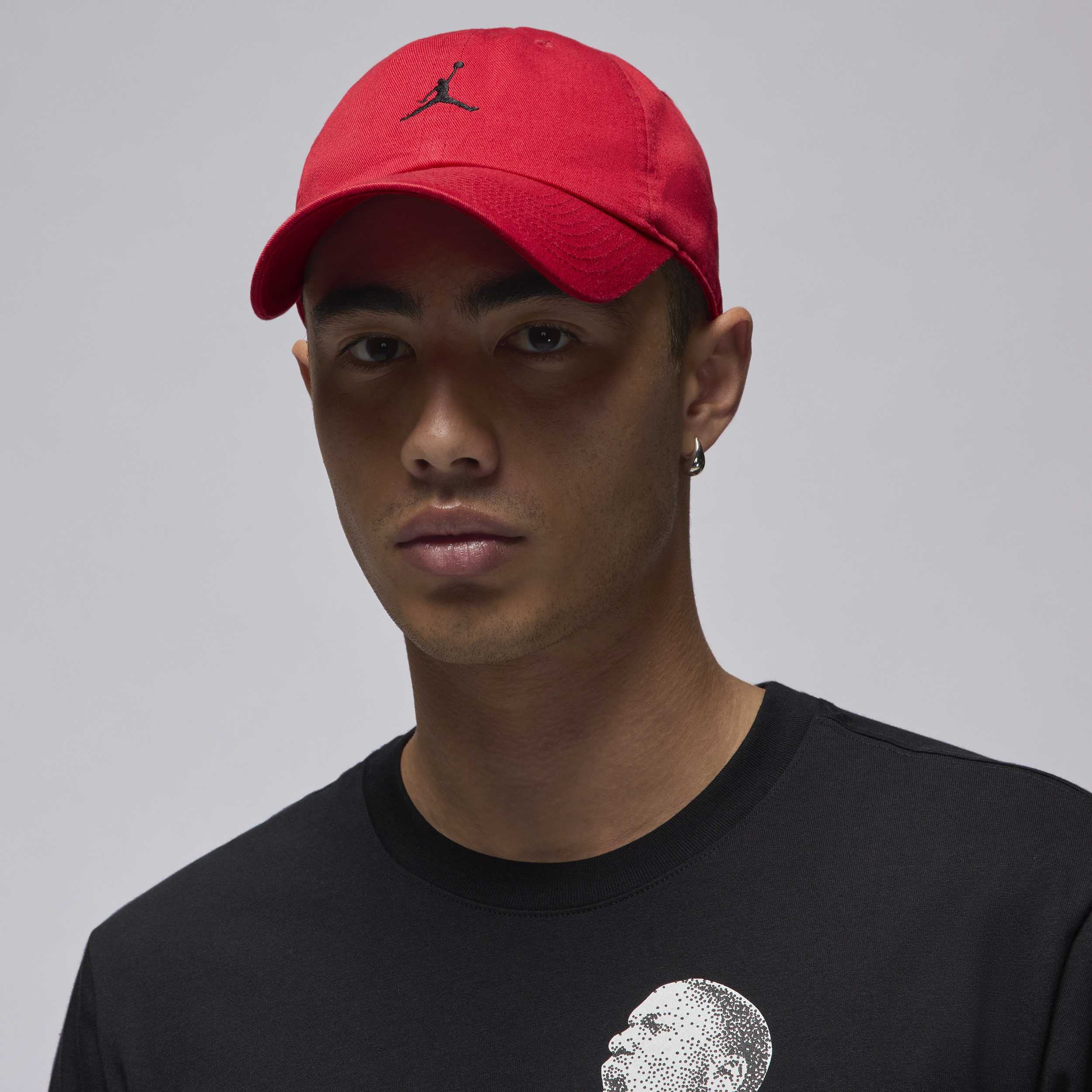 【ナイキ(NIKE)公式ストア】ジョーダン クラブ アンストラクチャード カーブドビル キャップ HQ1963-687 レッド 【ナイキ(NIKE)公式ストア】ジョーダン クラブ アンストラクチャード カーブドビル キャップ HQ1963-687 レッド