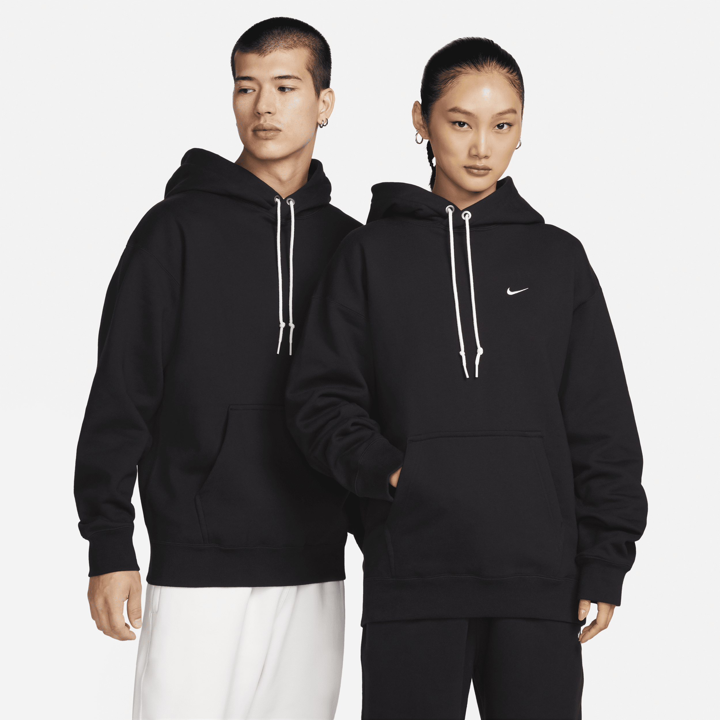【ナイキ(NIKE)公式ストア】ナイキ ソロ スウッシュ メンズ フリース プルオーバー パーカー DX1356-010 ブラック 【ナイキ(NIKE)公式ストア】ナイキ ソロ スウッシュ メンズ フリース プルオーバー パーカー DX1356-010 ブラック