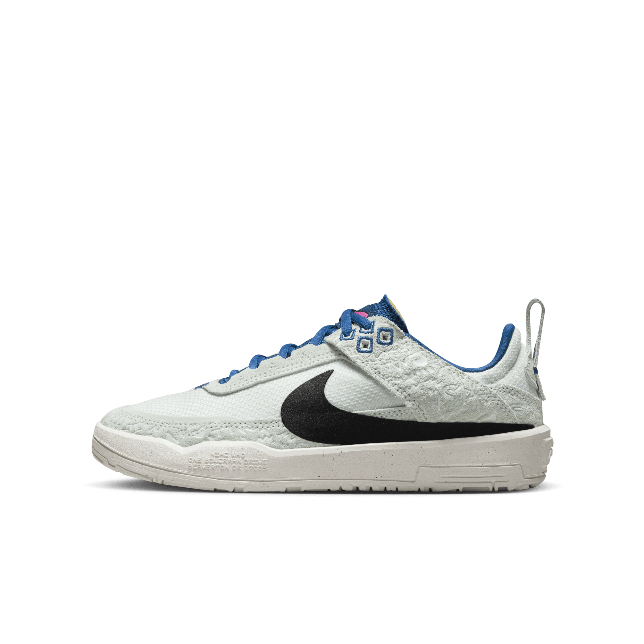 【ナイキ(NIKE)公式ストア】ナイキ SB デイ ワン SE ジュニアシューズ FN4211-100 ホワイト 【ナイキ(NIKE)公式ストア】ナイキ SB デイ ワン SE ジュニアシューズ FN4211-100 ホワイト