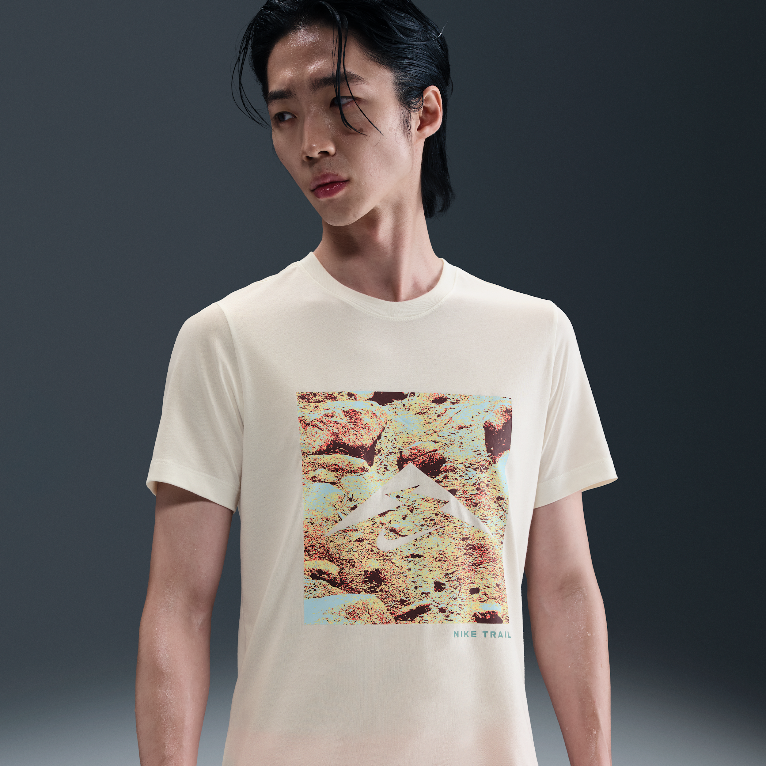 【ナイキ(NIKE)公式ストア】ナイキ メンズ Dri-FIT トレイル ランニング Tシャツ HV4149-133 ホワイト 【ナイキ(NIKE)公式ストア】ナイキ メンズ Dri-FIT トレイル ランニング Tシャツ HV4149-133 ホワイト
