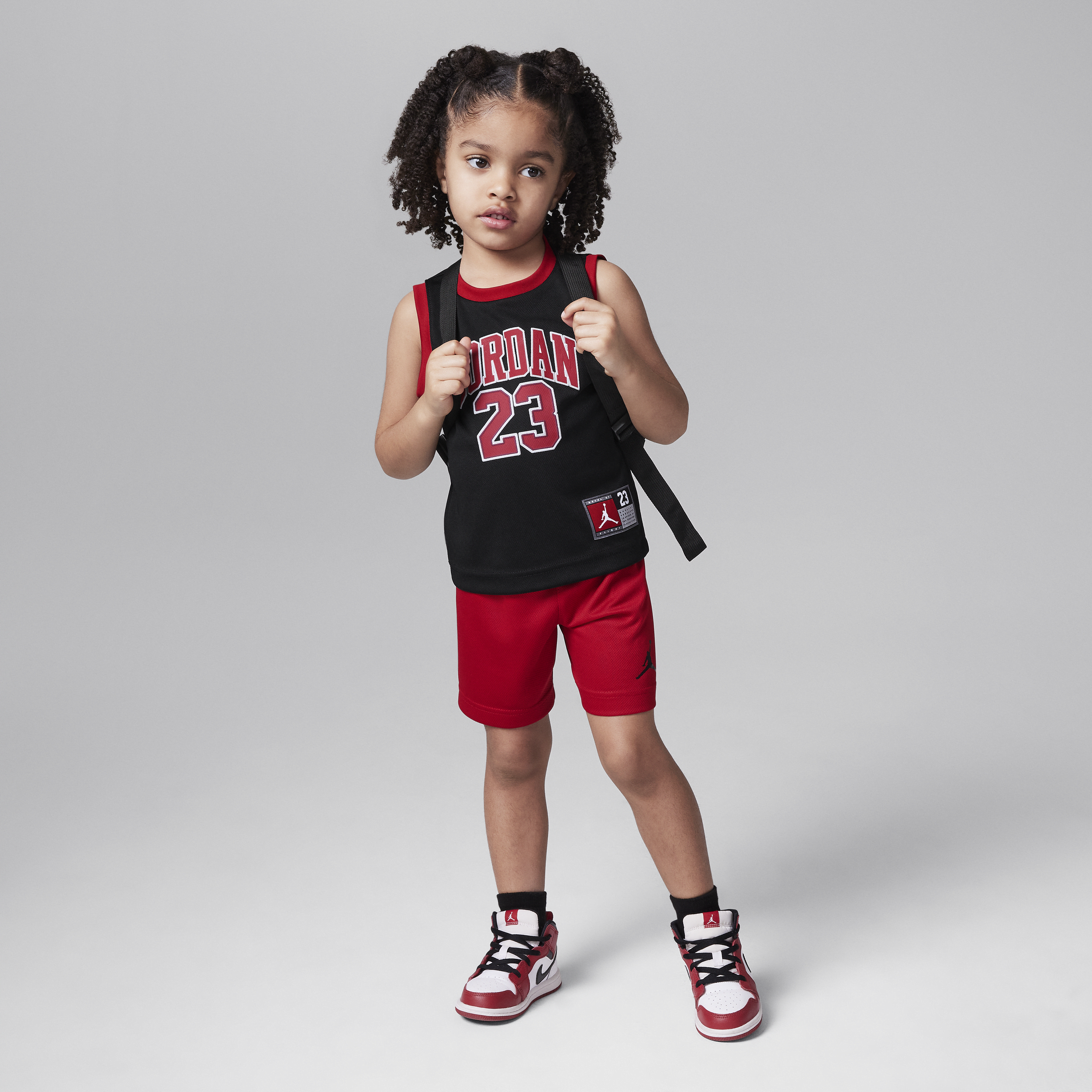 【ナイキ(NIKE)公式ストア】ジョーダン ベビー 23 ジャージー ツーピース セットアップ HF2254-664 ブラック 【ナイキ(NIKE)公式ストア】ジョーダン ベビー 23 ジャージー ツーピース セットアップ HF2254-664 ブラック
