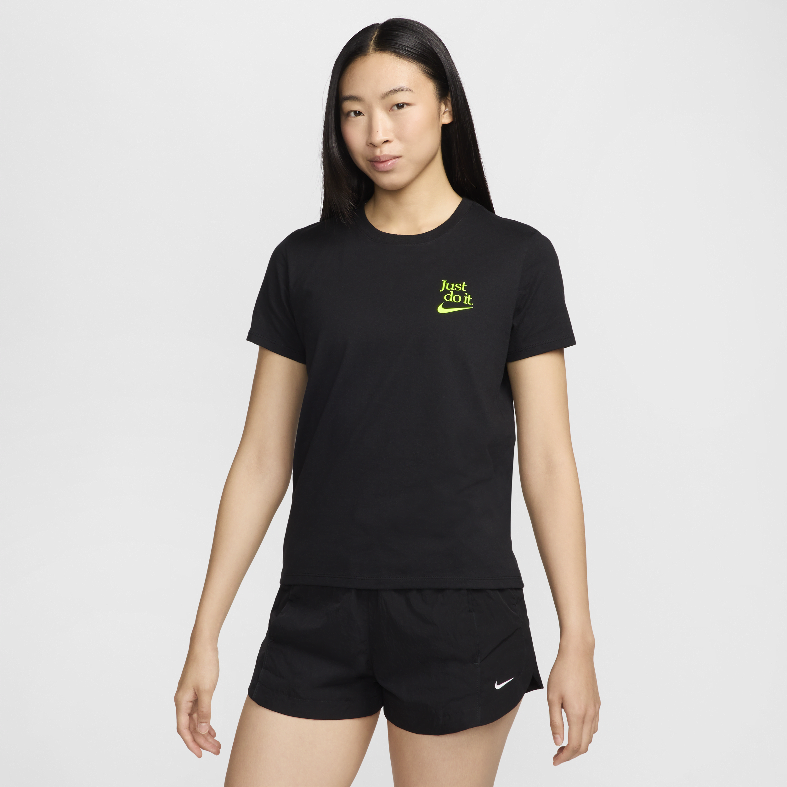 【ナイキ(NIKE)公式ストア】ナイキ ウィメンズ Tシャツ HV9495-010 ブラック 【ナイキ(NIKE)公式ストア】ナイキ ウィメンズ Tシャツ HV9495-010 ブラック
